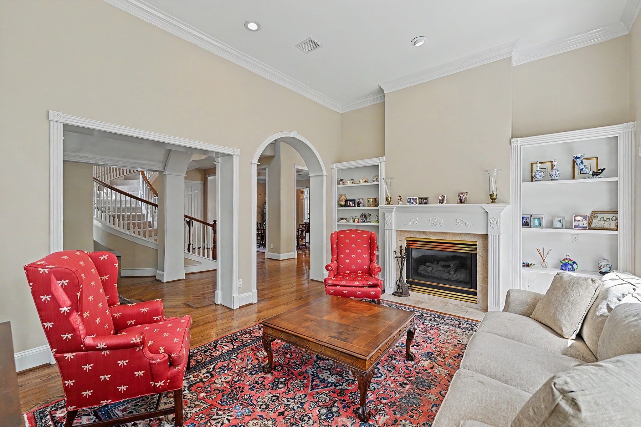 Listing photo 5