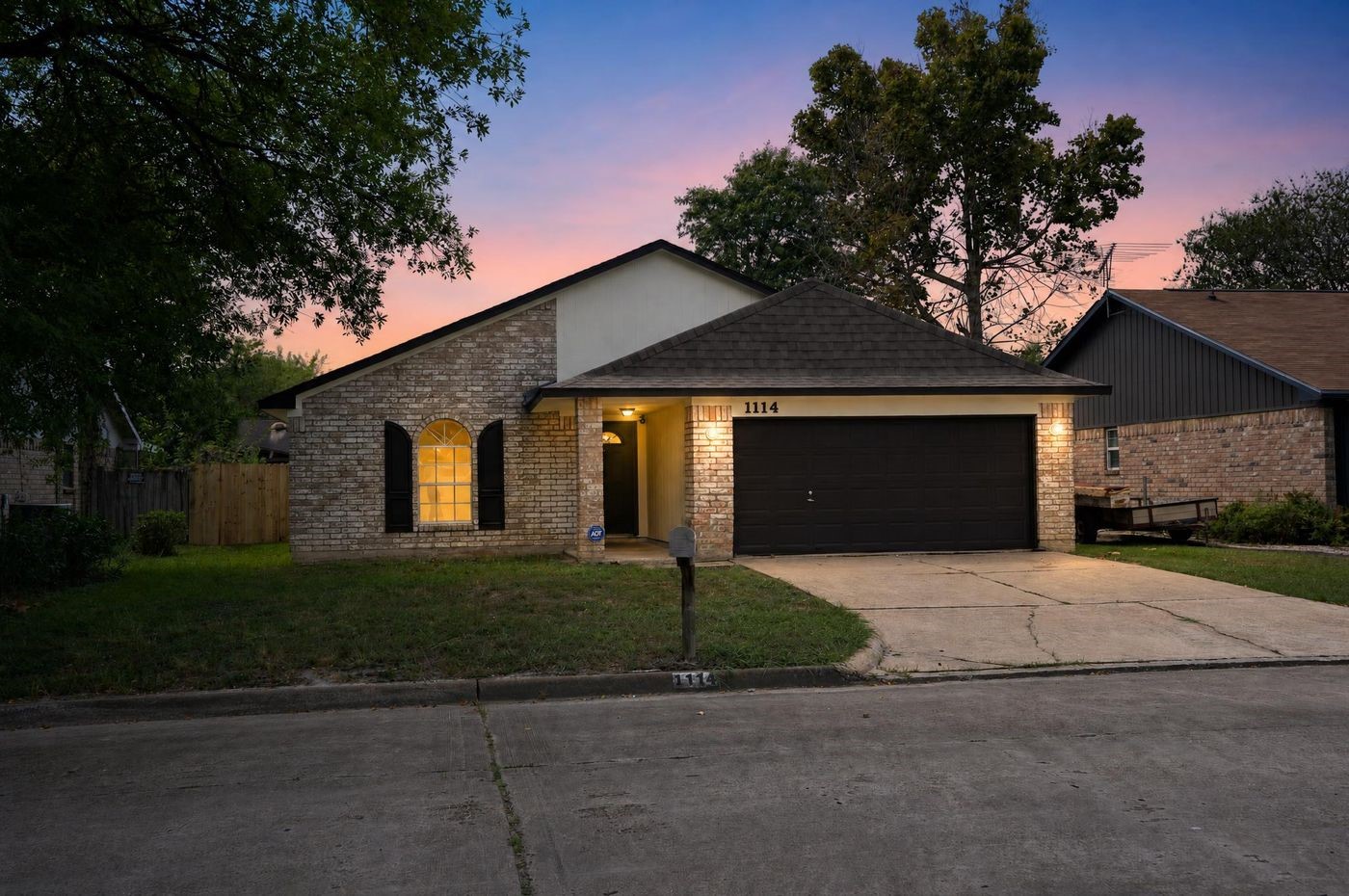 1114 Memorial Glen Drive