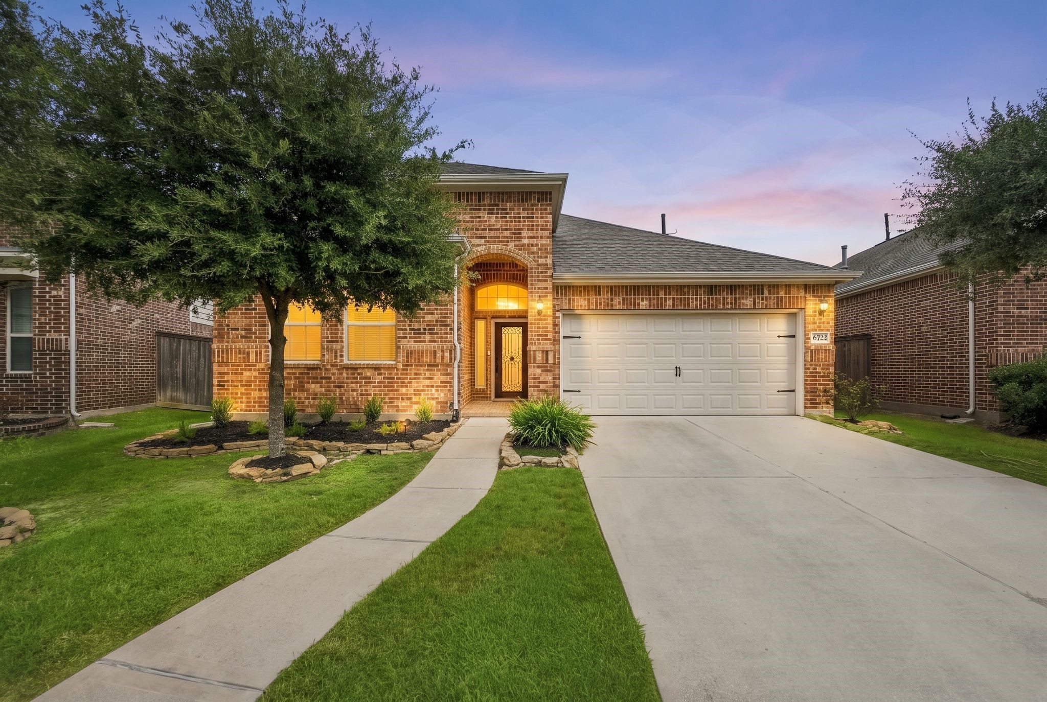 6722 Greenwood Valley Place