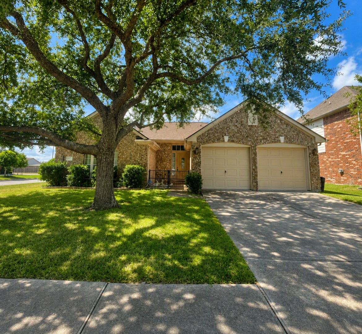 4927 Tallow Cove Drive