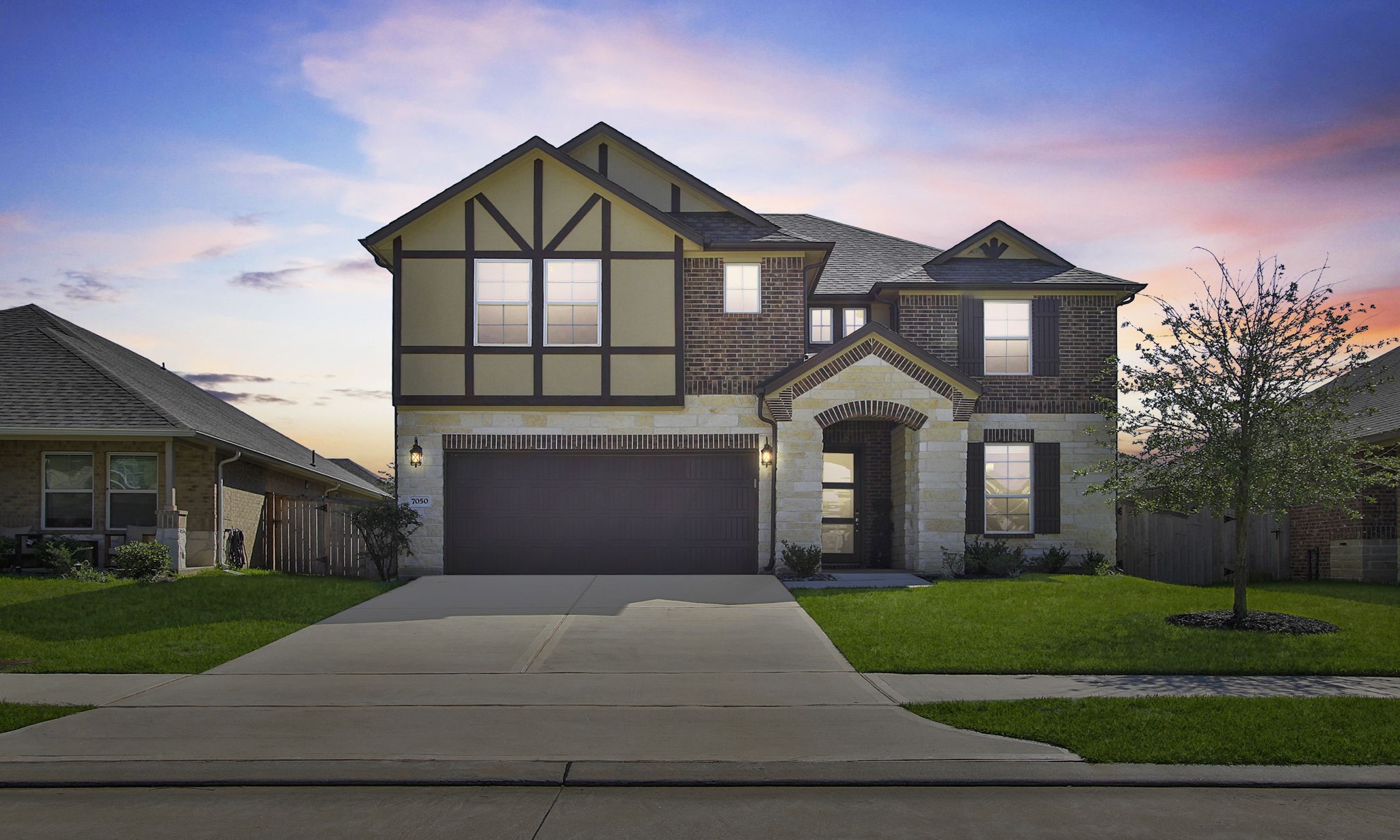 7050 Lauren Oak Drive