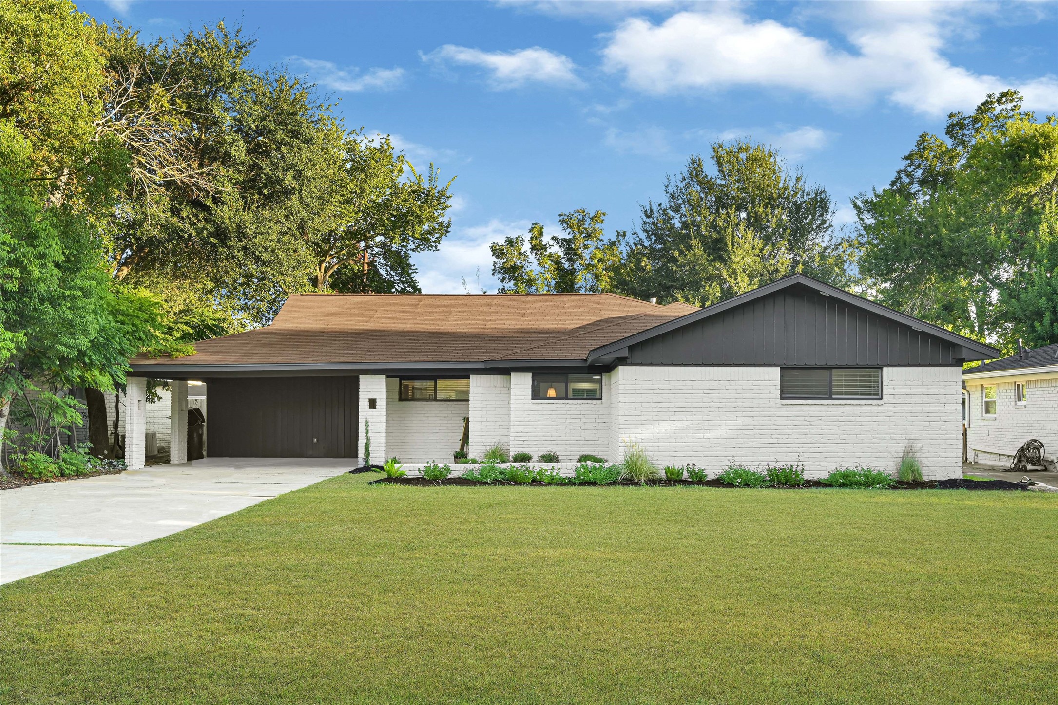4834 Spellman Road