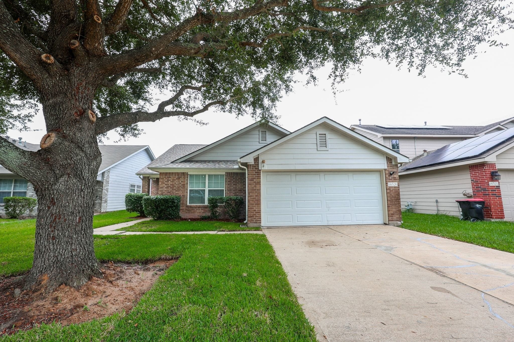 16526 Eaglewood Shadows Drive