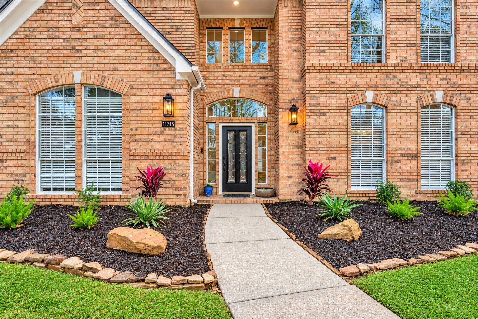 11715 Orchard Mountain Drive