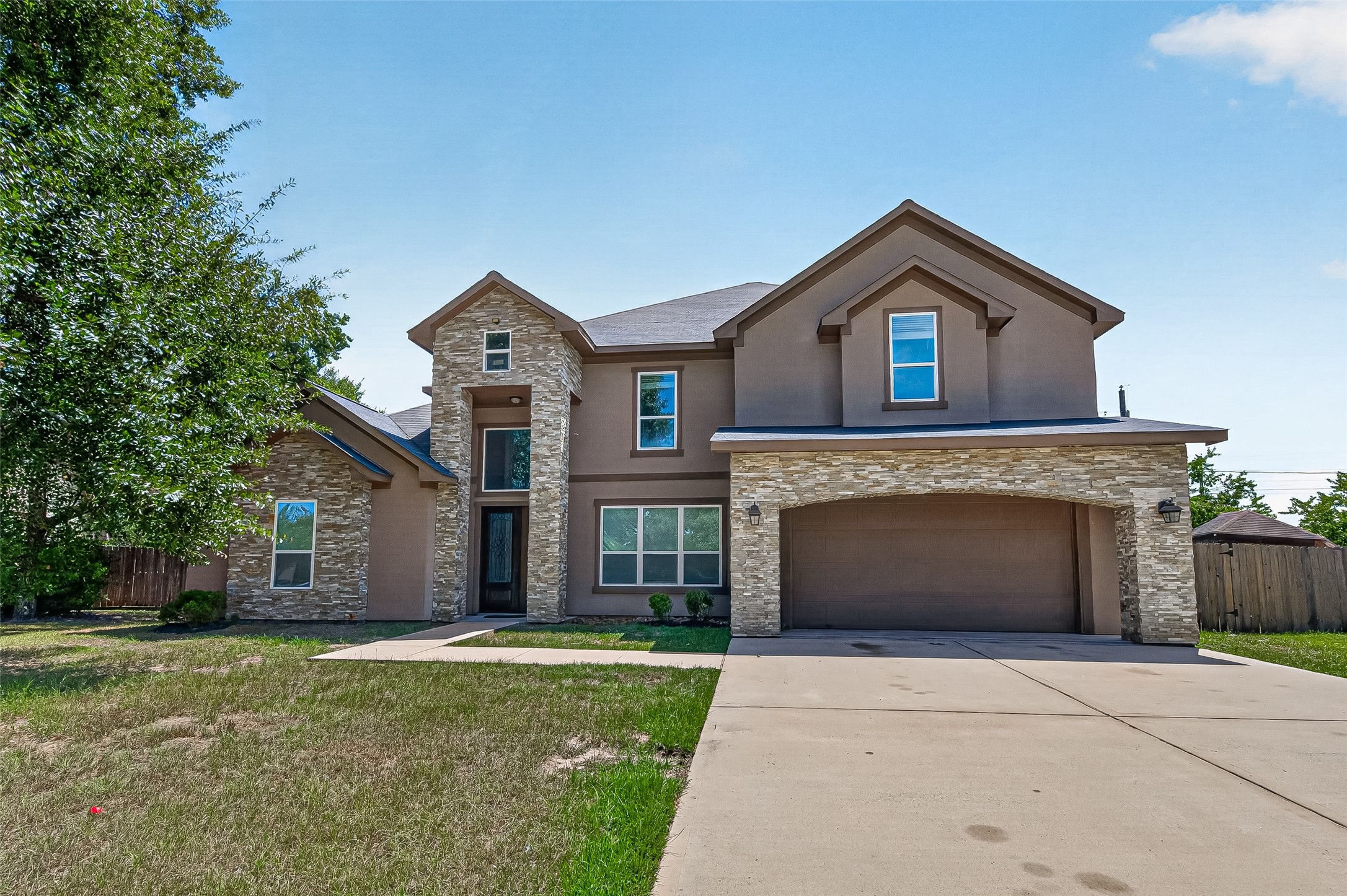 8807 Sedgemoor Drive