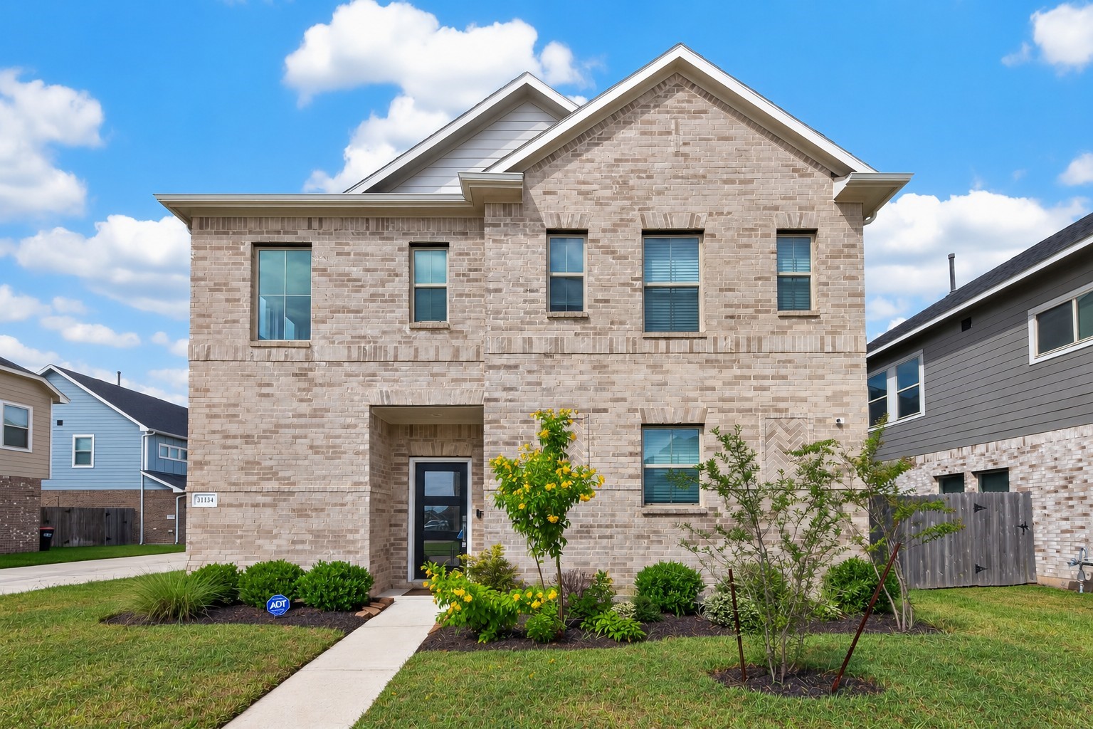 31134 Mahogany Fir Trail
