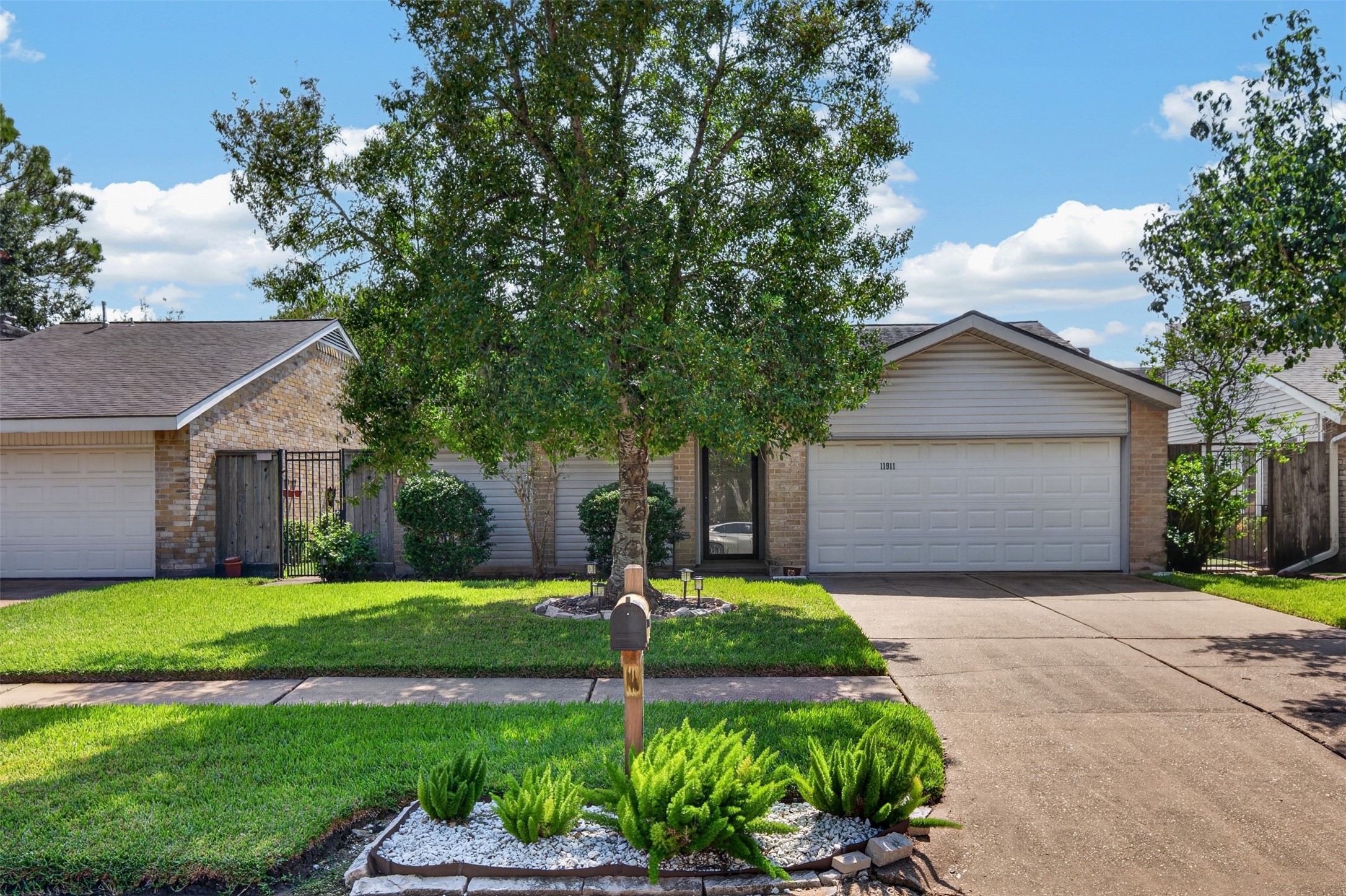 11911 Brook Meadows Lane