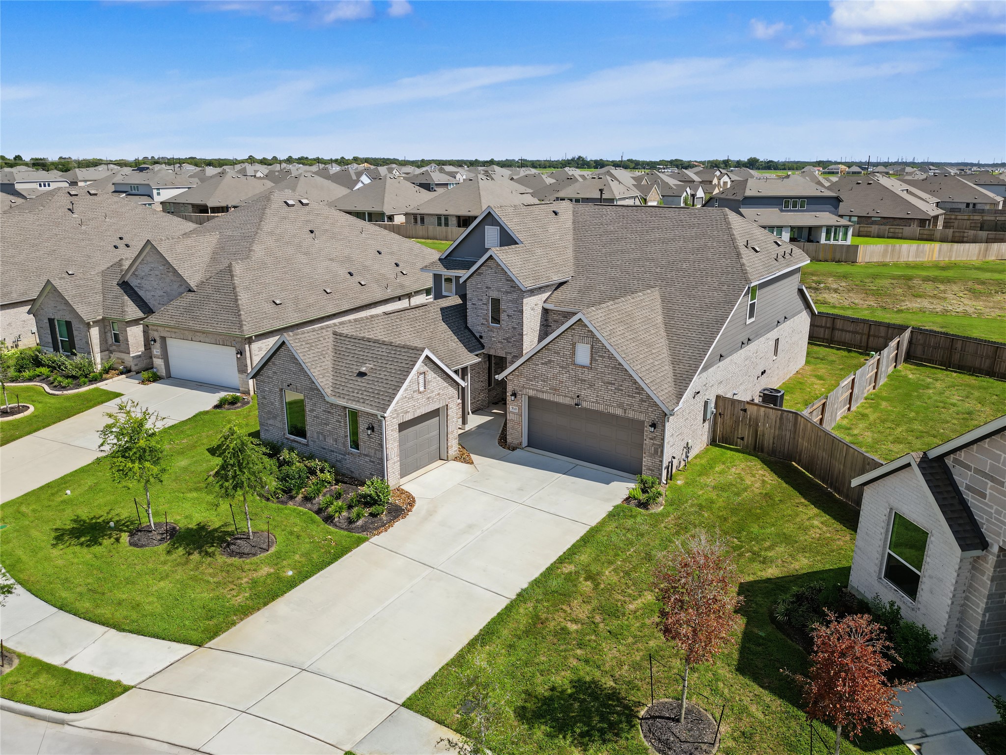5343 Pompano Loop
