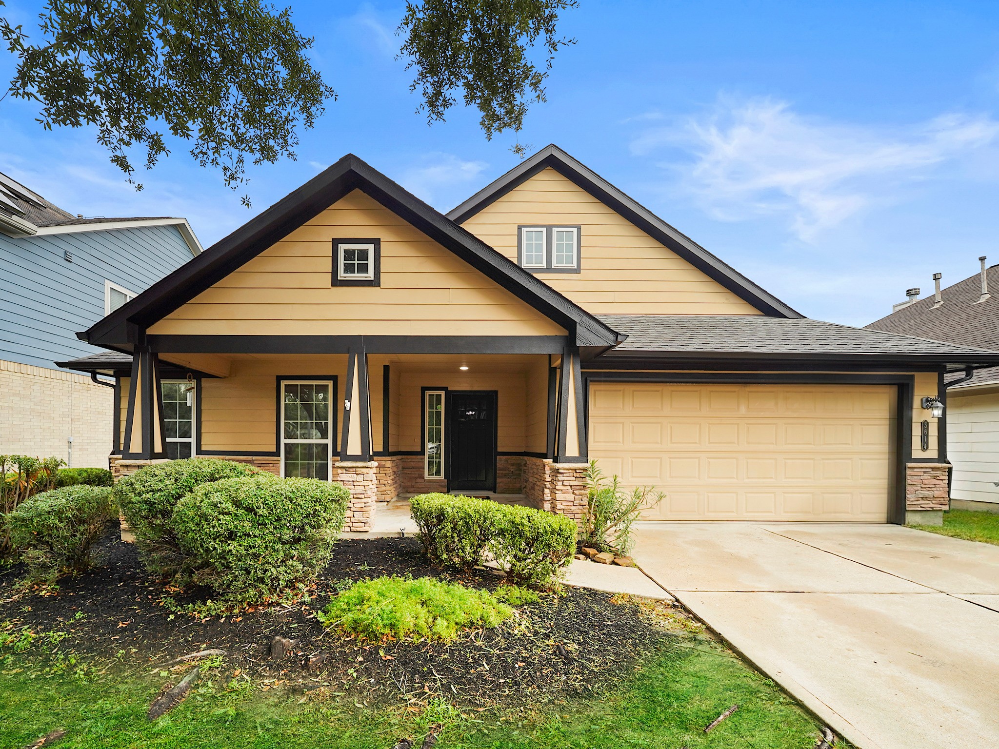 5614 Valley Scene Way