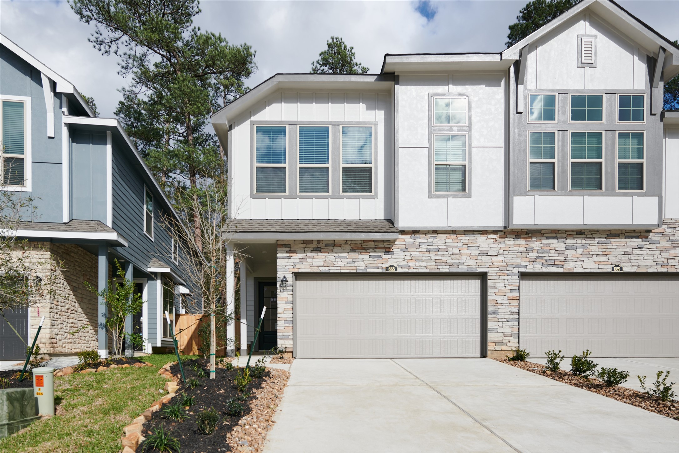 665 Royal Arch Drive
