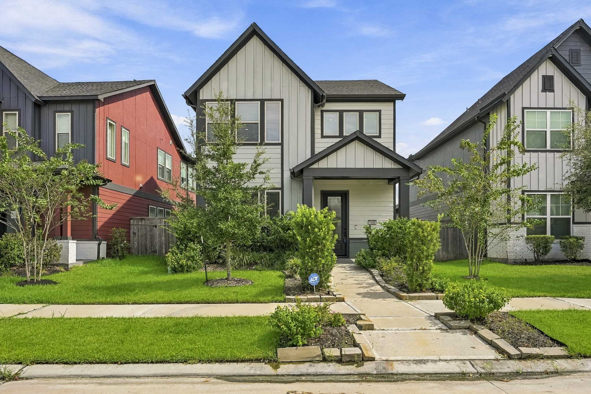 1538 Park Path Drive