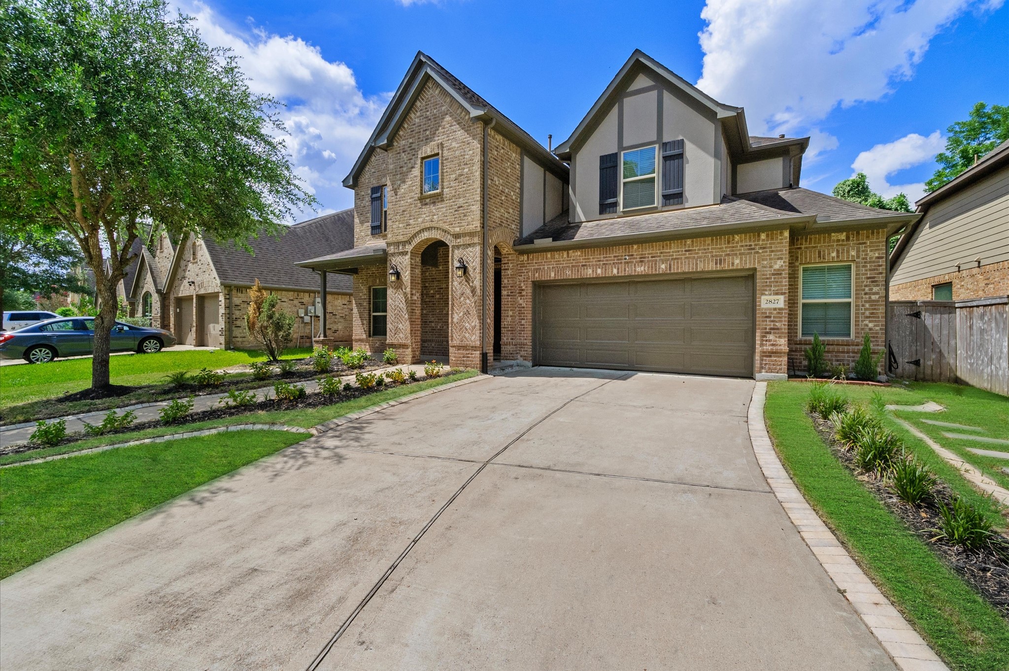 2827 Monarch Crossing