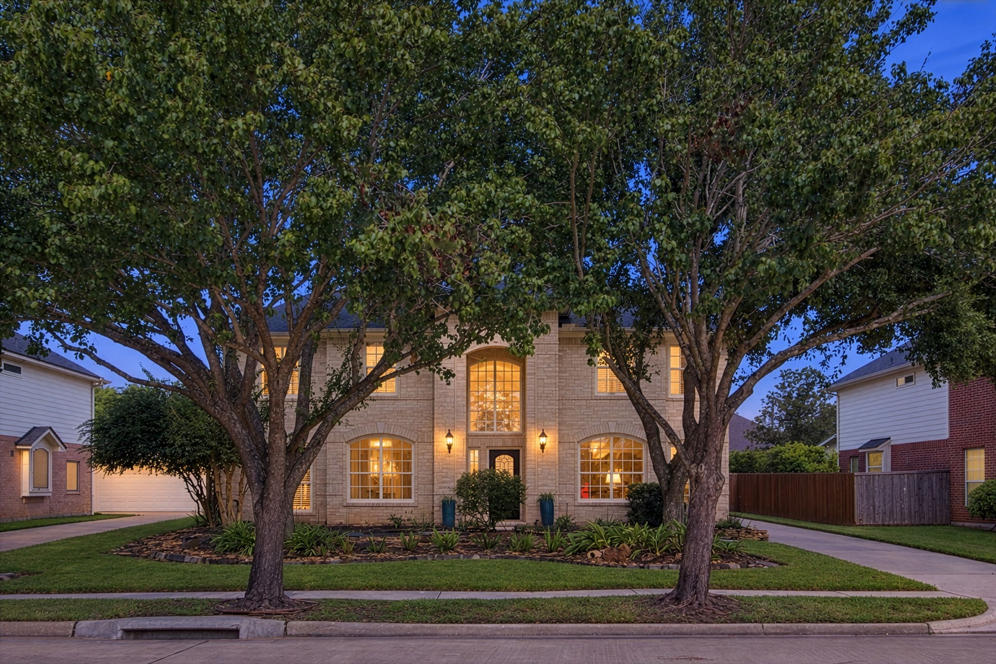 2417 La Rochelle Court