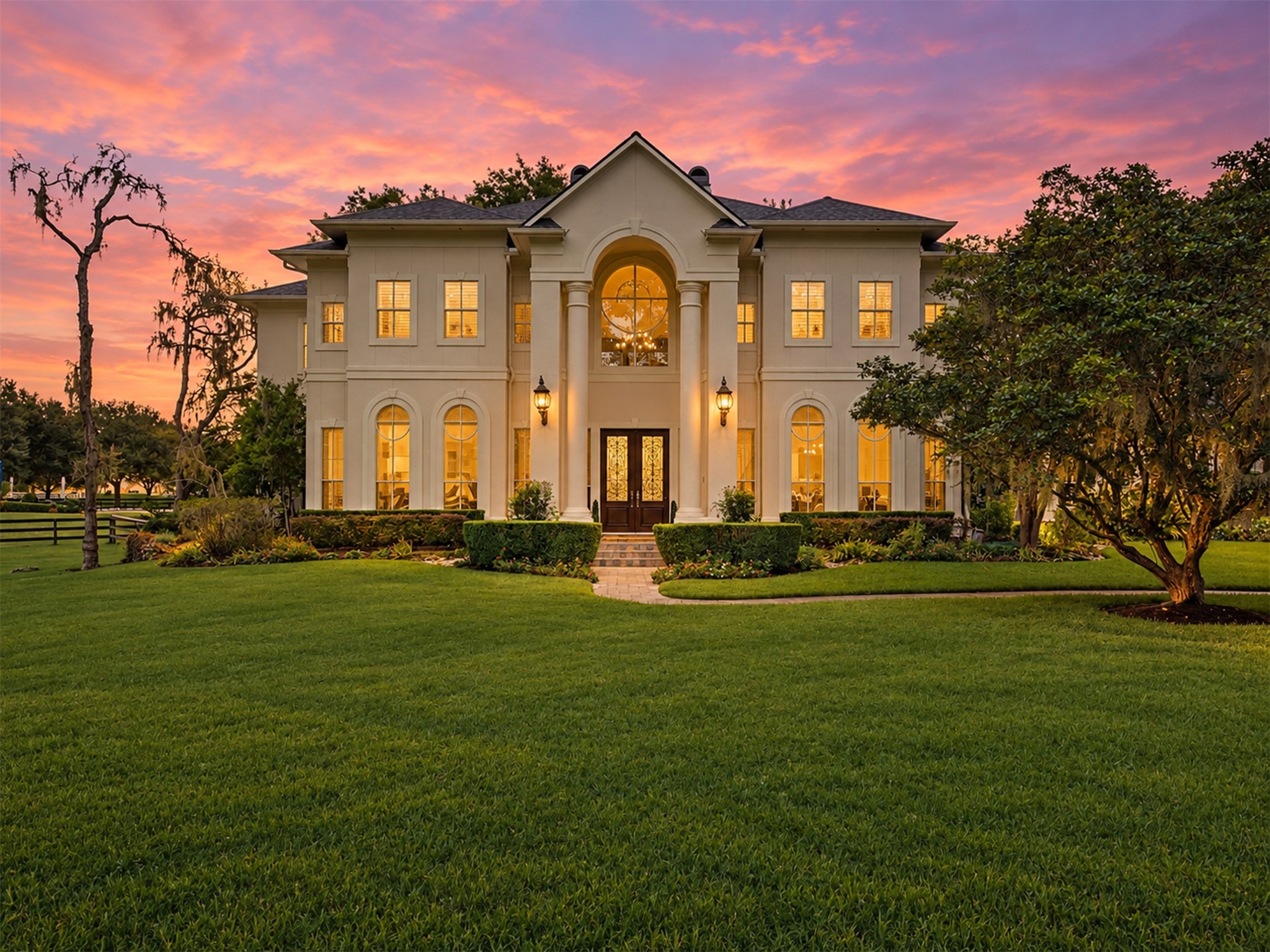 3518 River Forest Drive