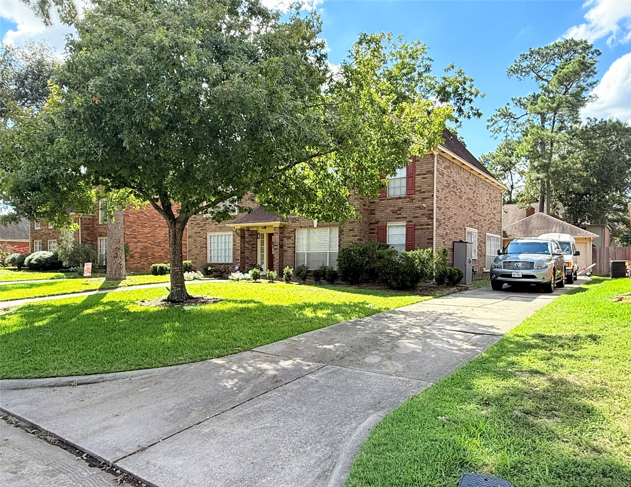 Listing photo 3
