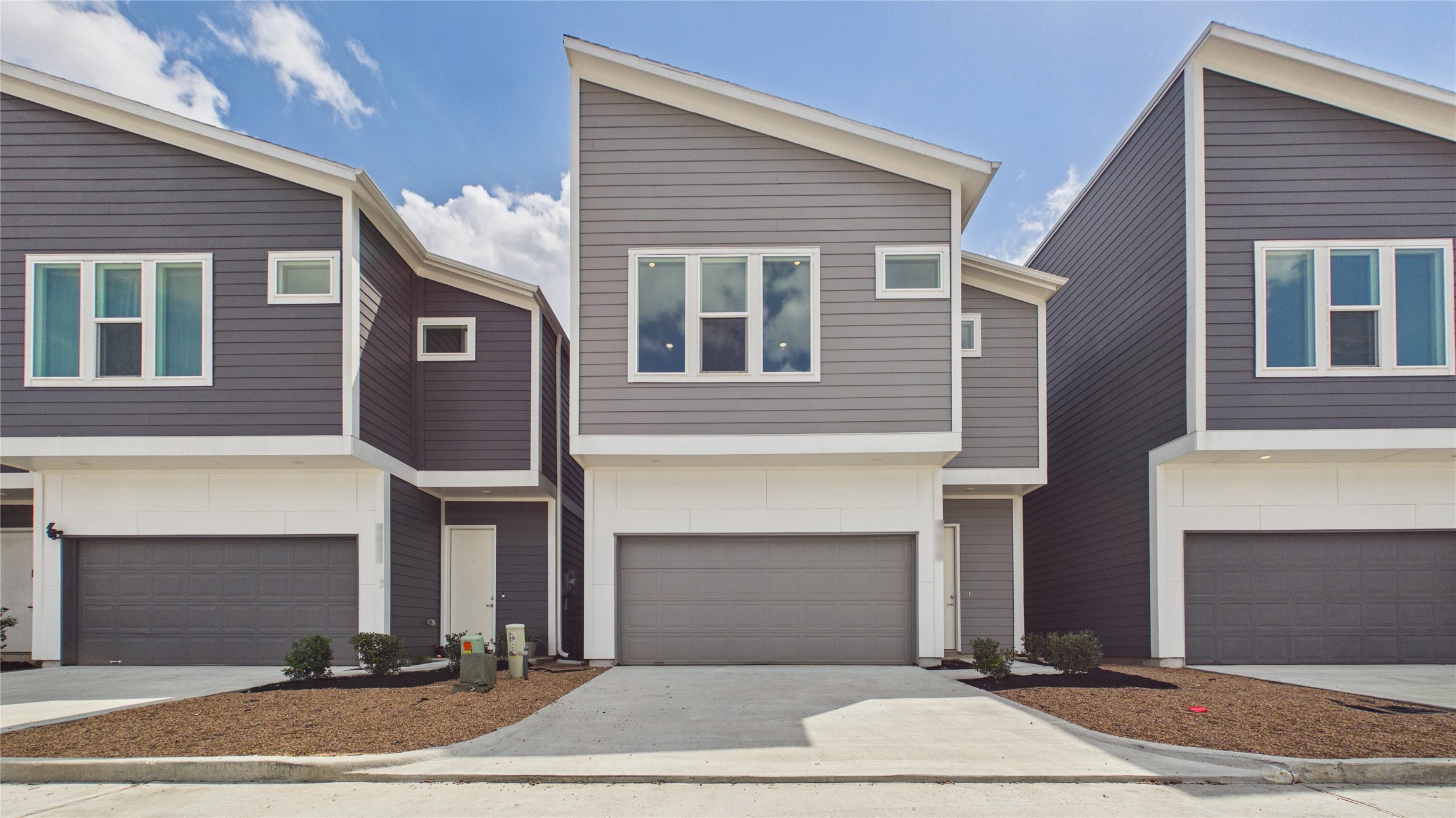 9628 Habitat Street