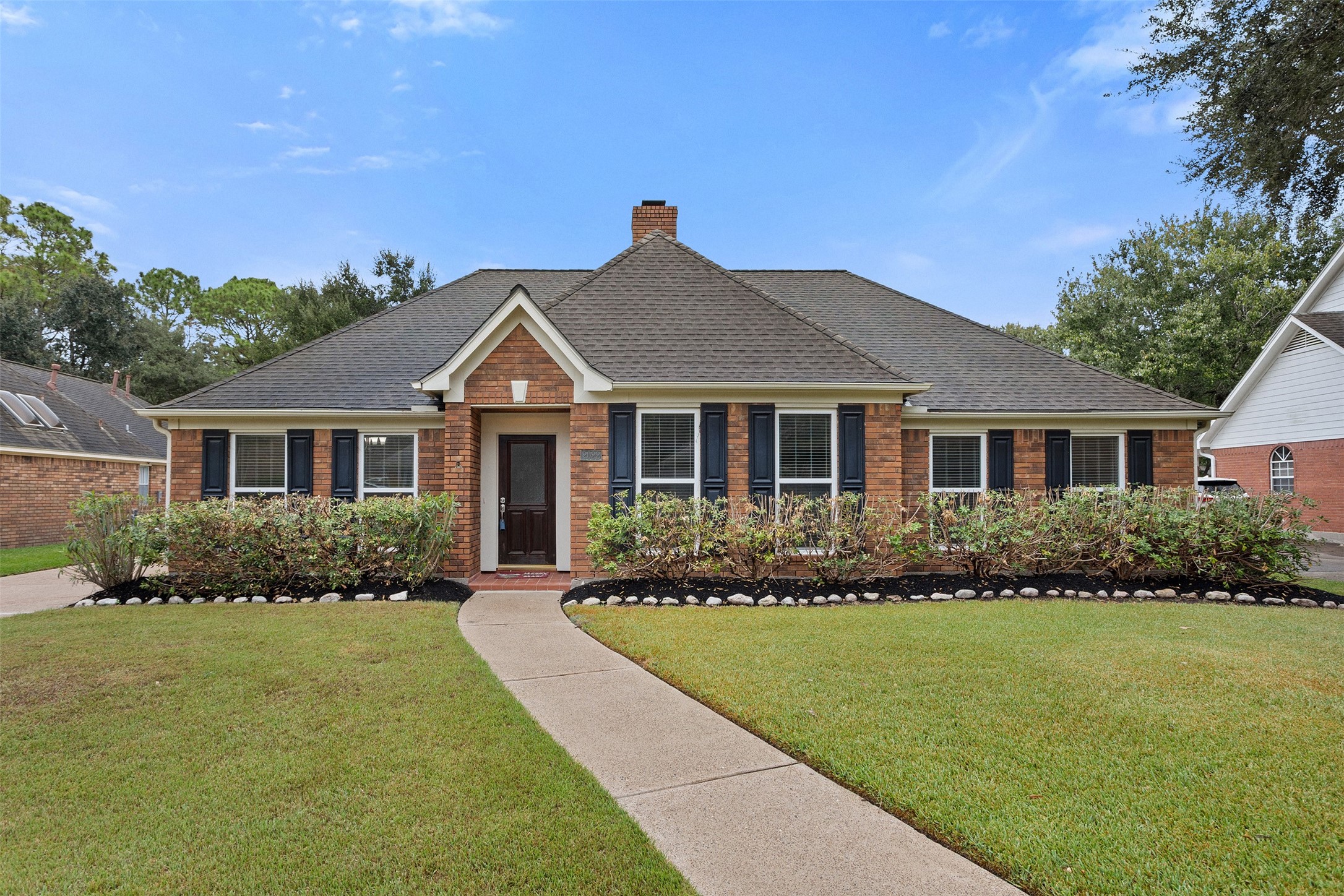2022 Hillside Oak Lane