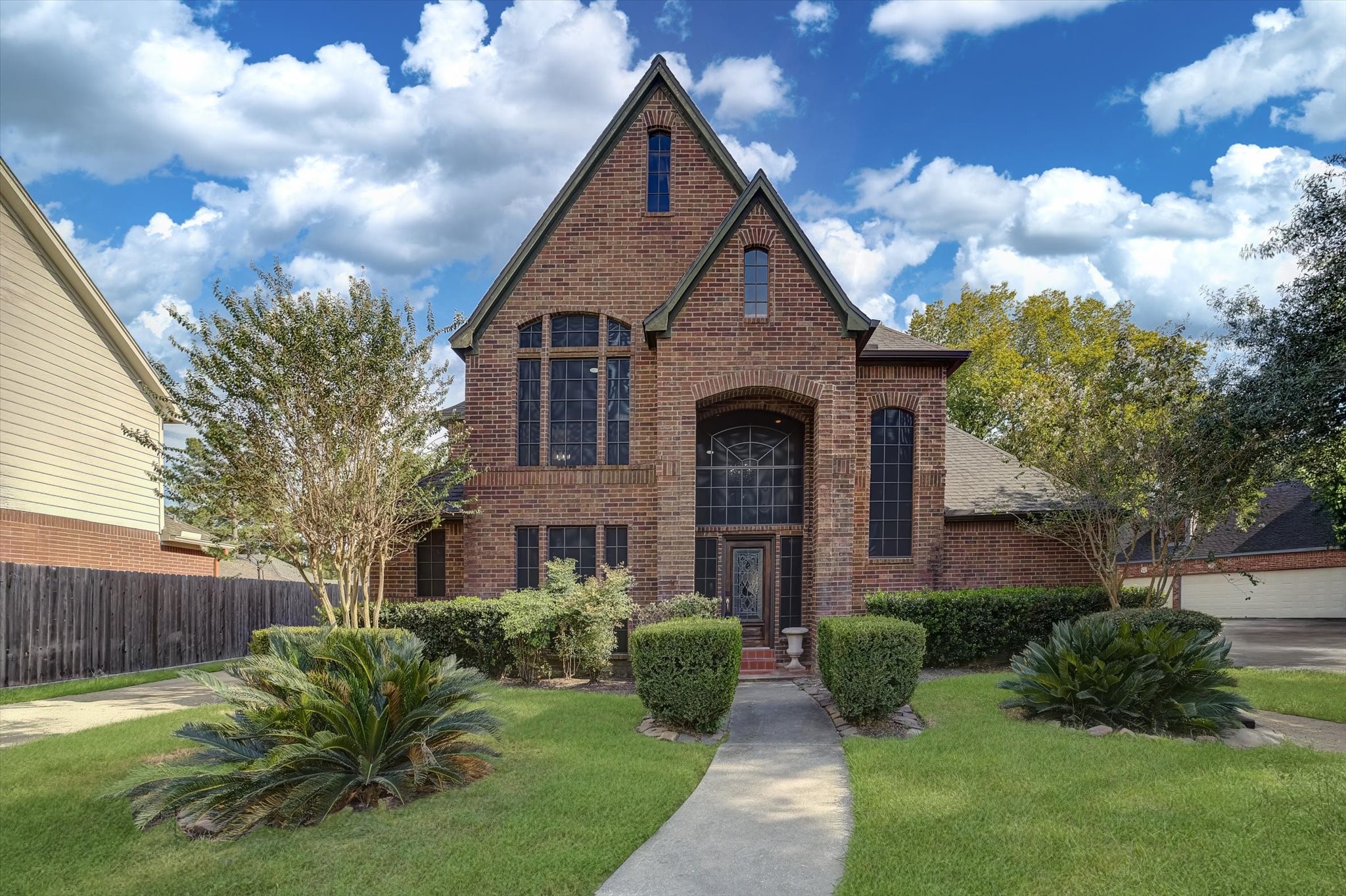 Listing photo 3