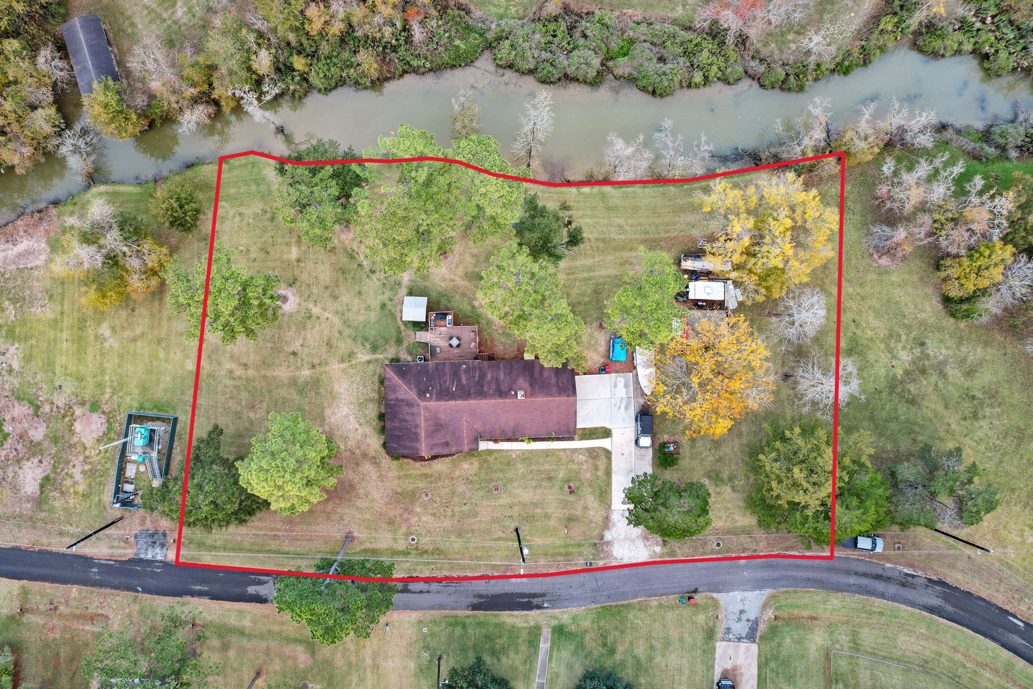 203 N Bayou Bend