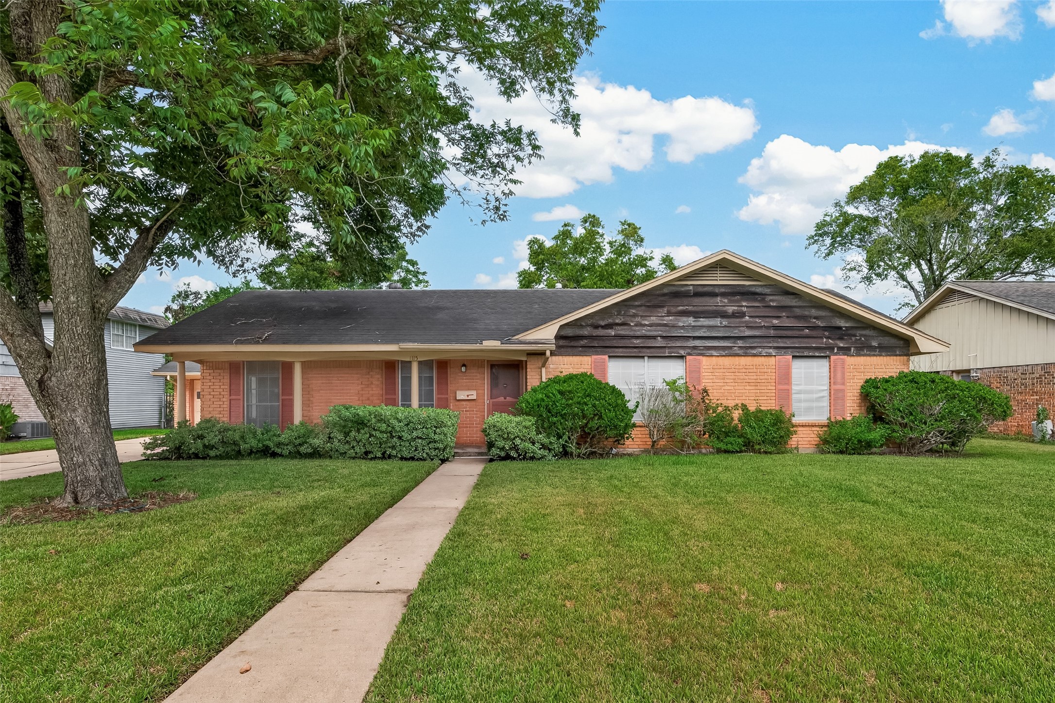 1115 Timber Lane
