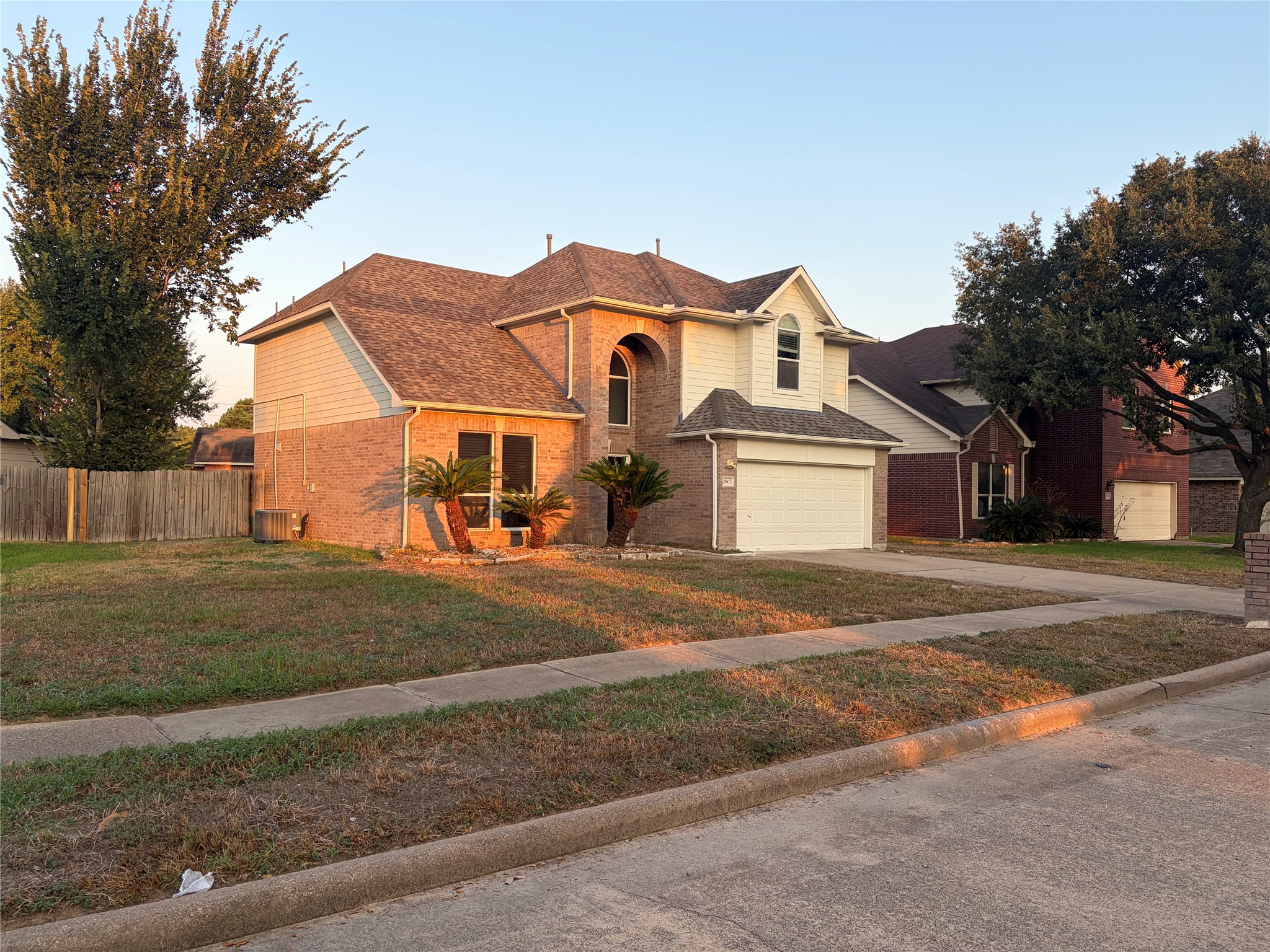 Listing photo 1