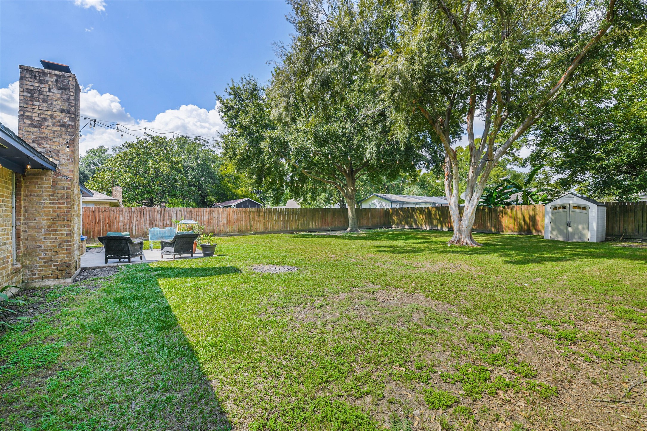 Listing photo 5