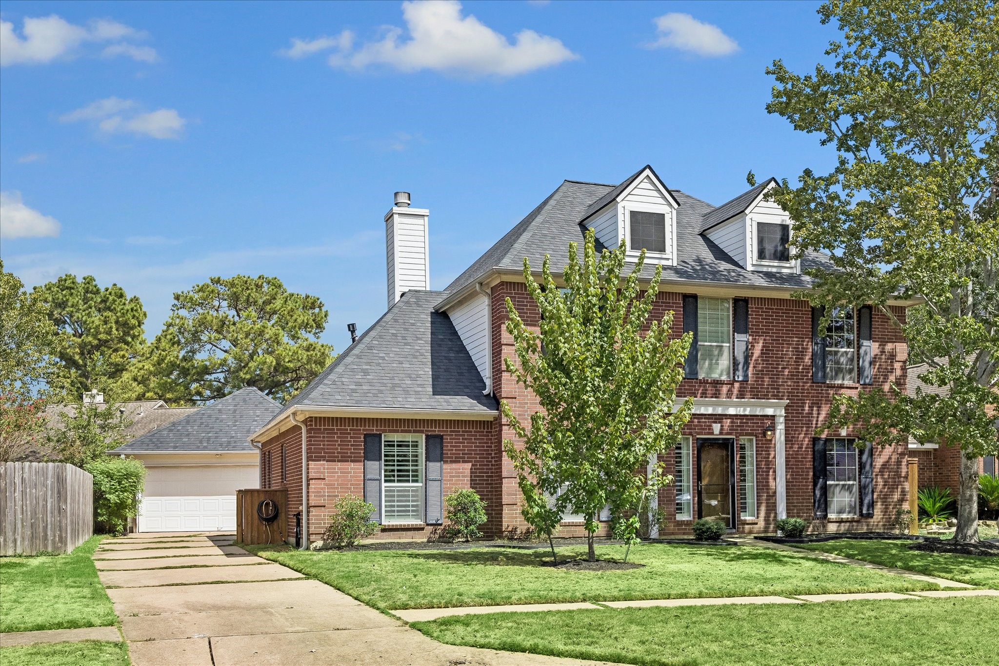 19122 Tobacco Road