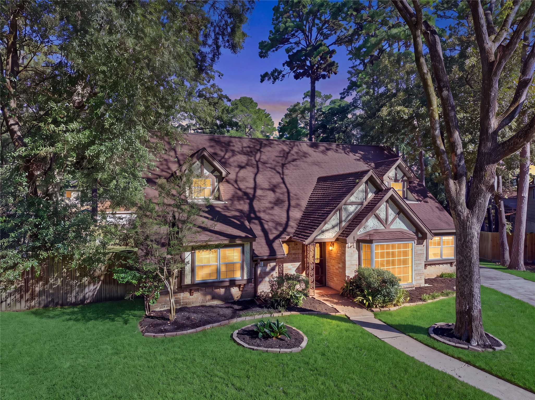 12806 Forest Meadow Drive
