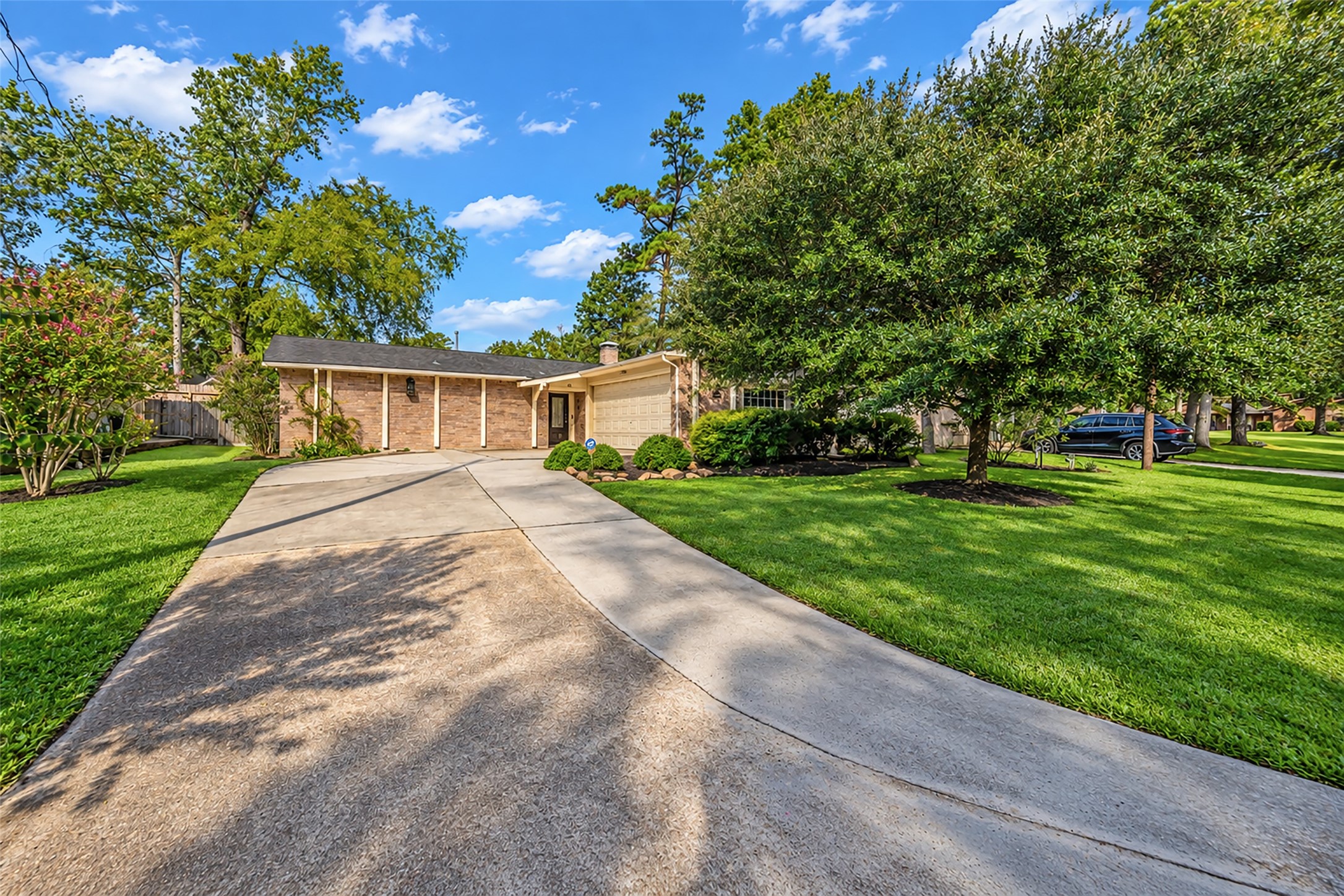 95 Paradise Valley Drive