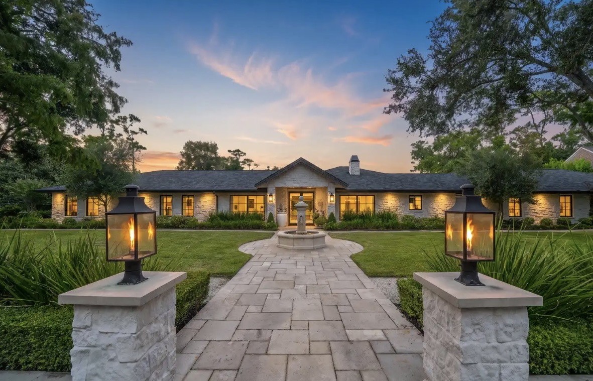 7620 Bellewood Drive