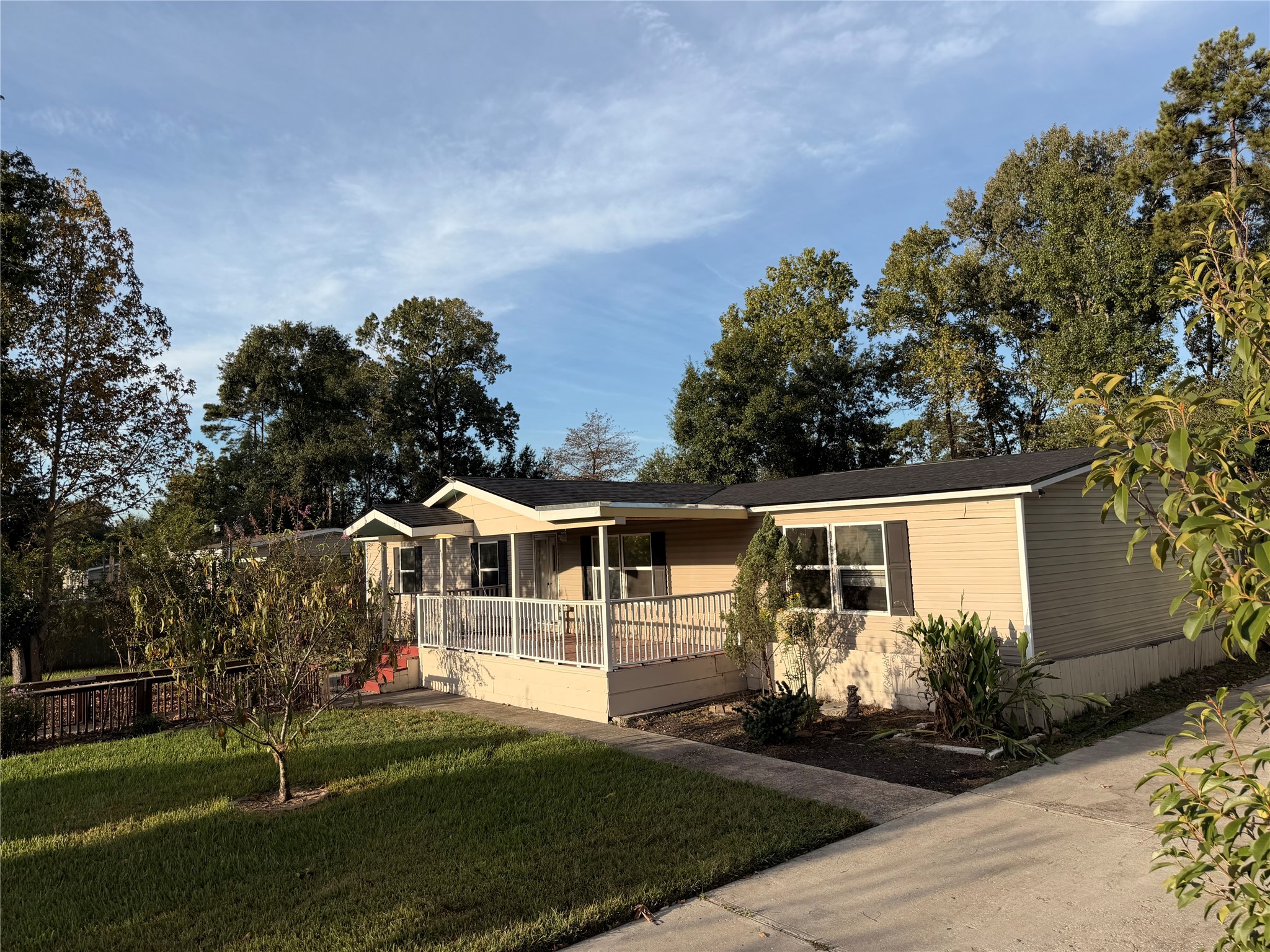 23943 Swallowtail Lane