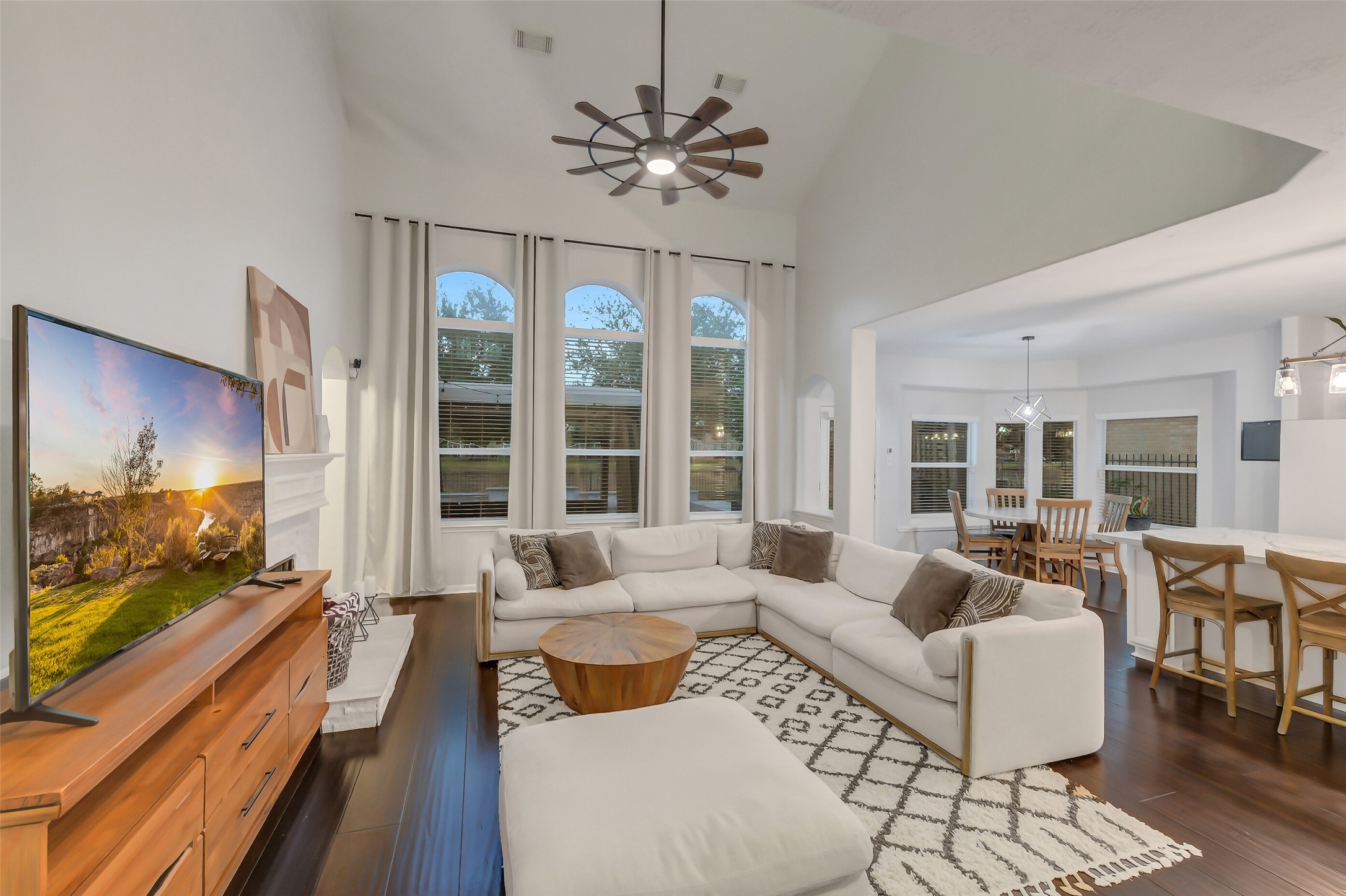 30214 Vinebriar Drive