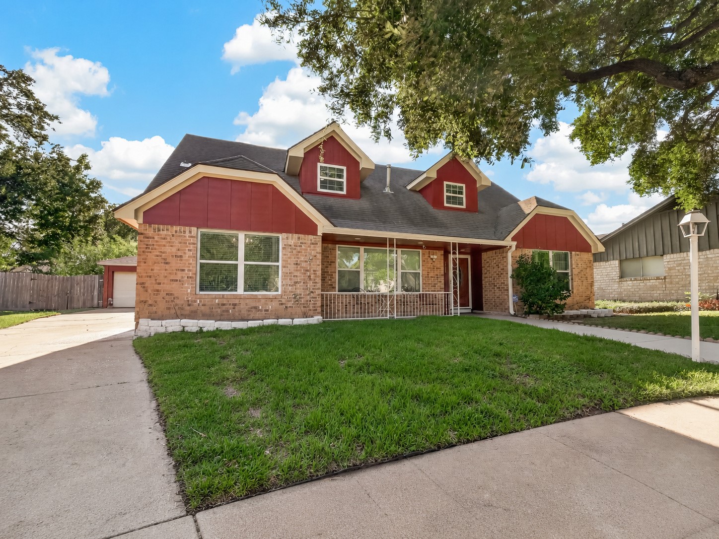 Listing photo 1