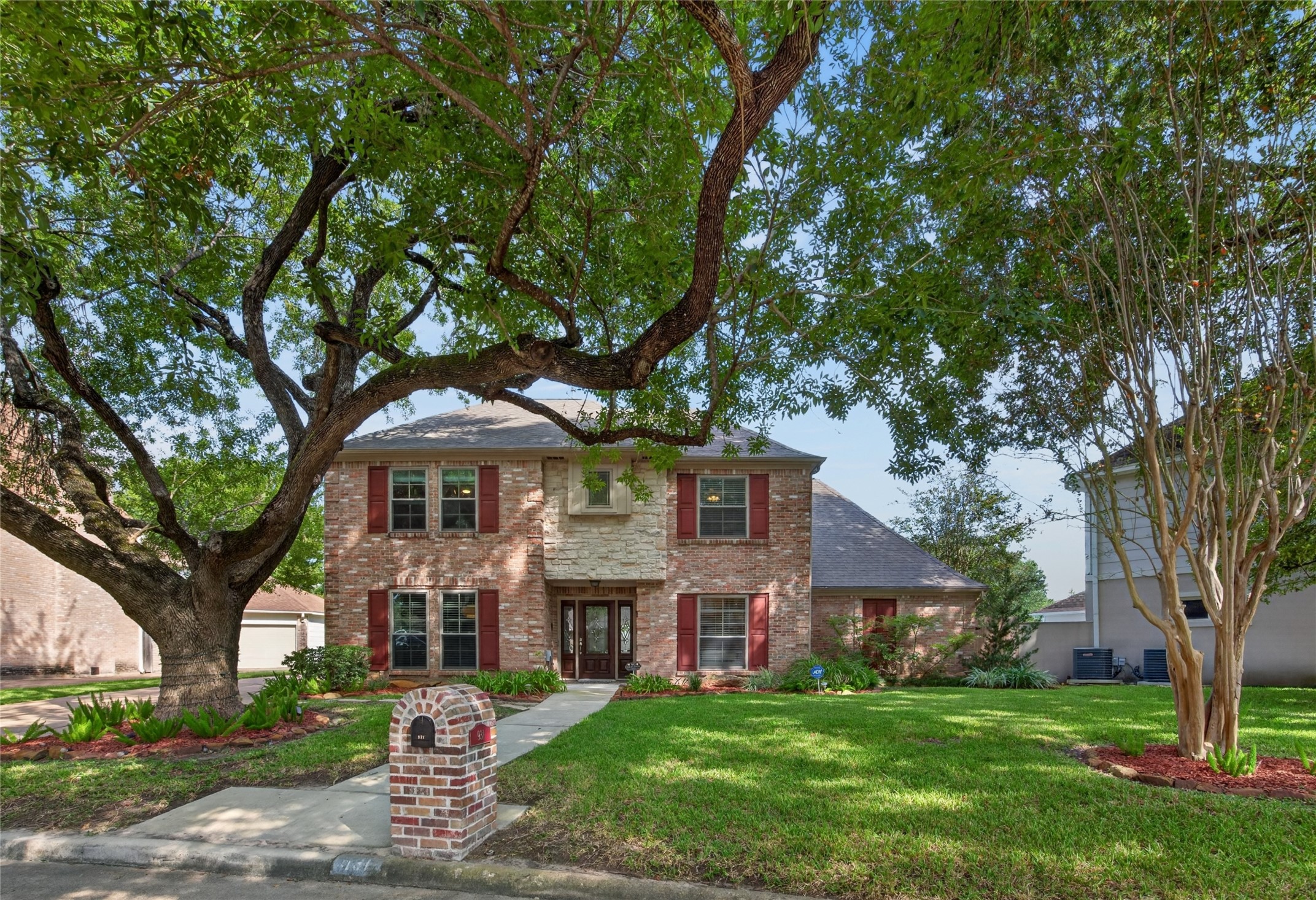 931 Fleetwood Place Drive