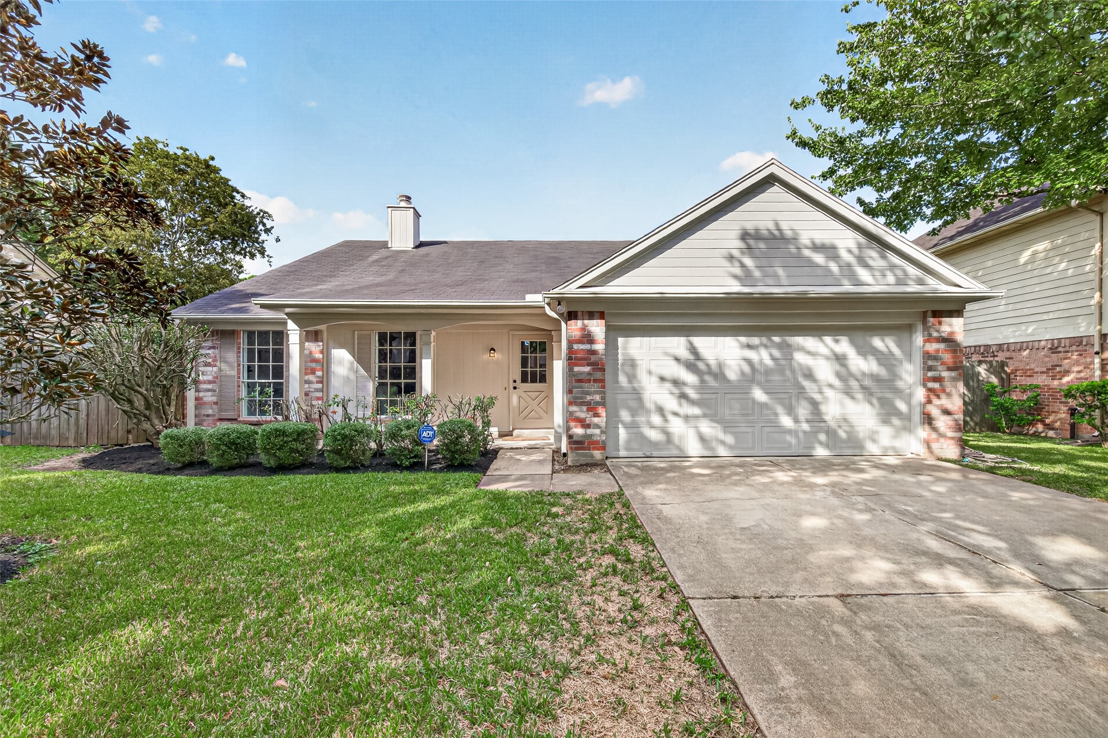 4706 Edinburgh Lane