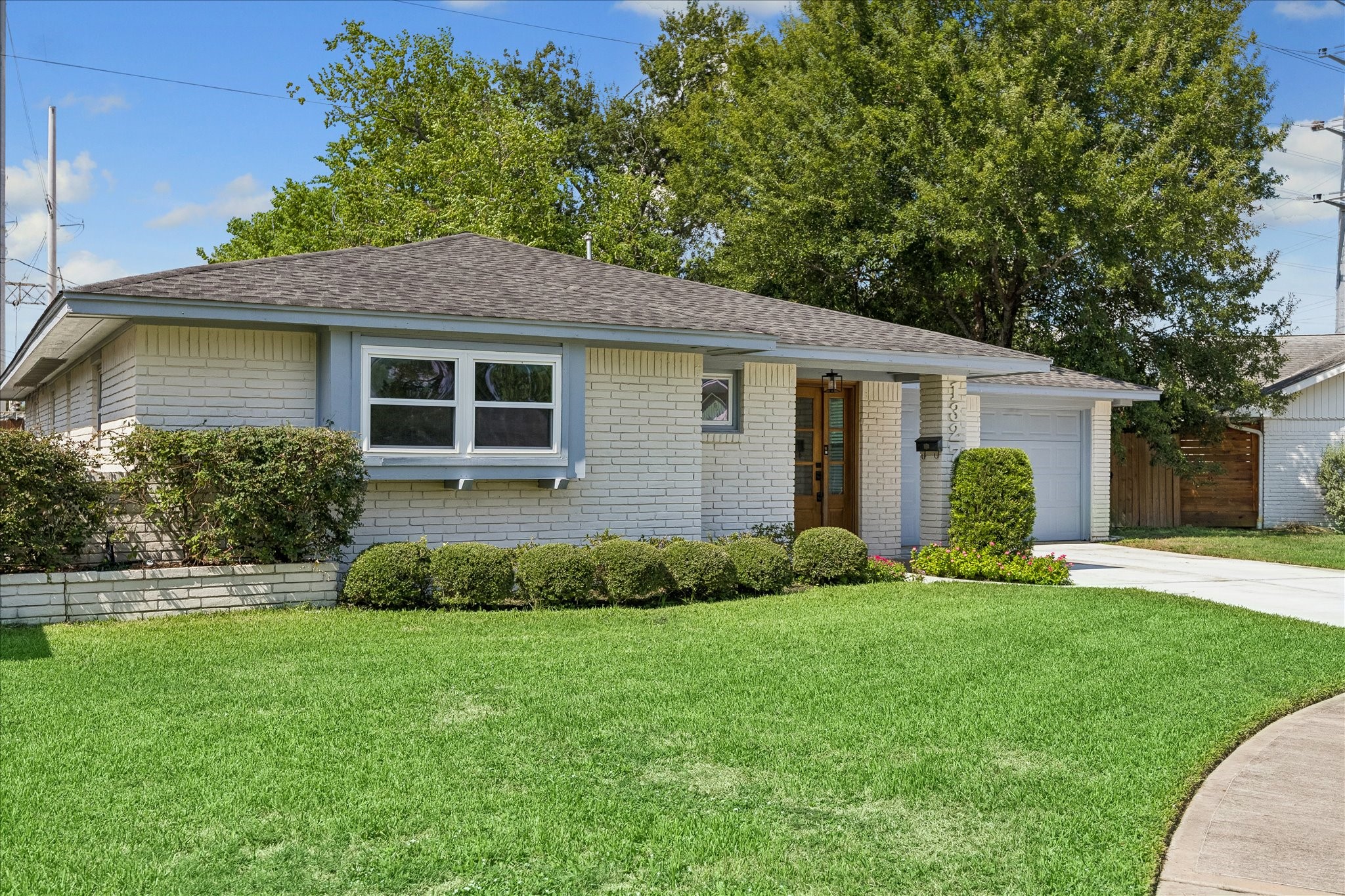 1327 Guese Road