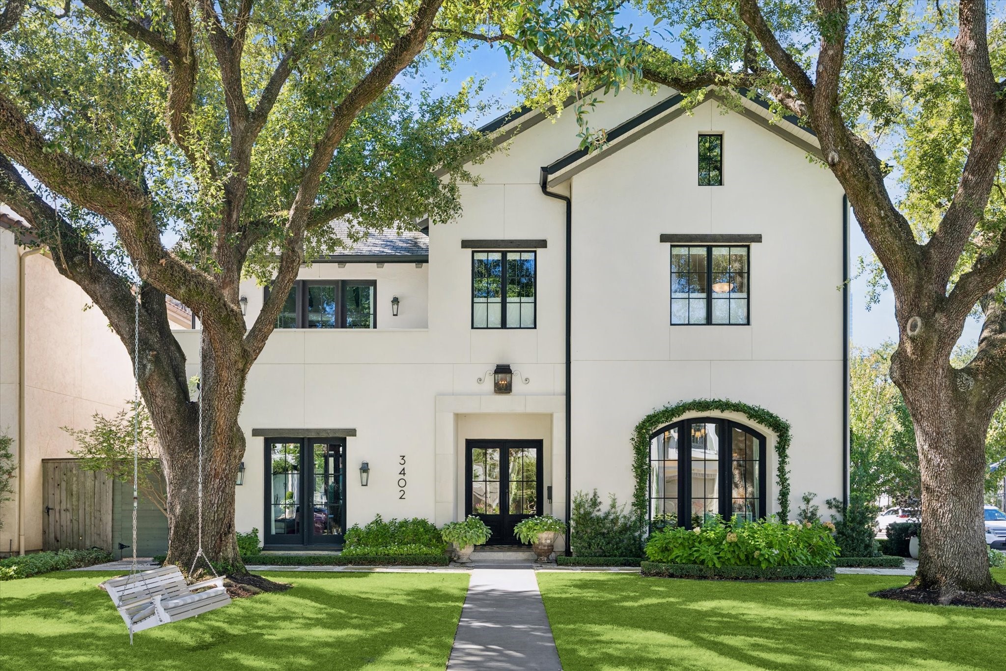 3402 Banbury Place