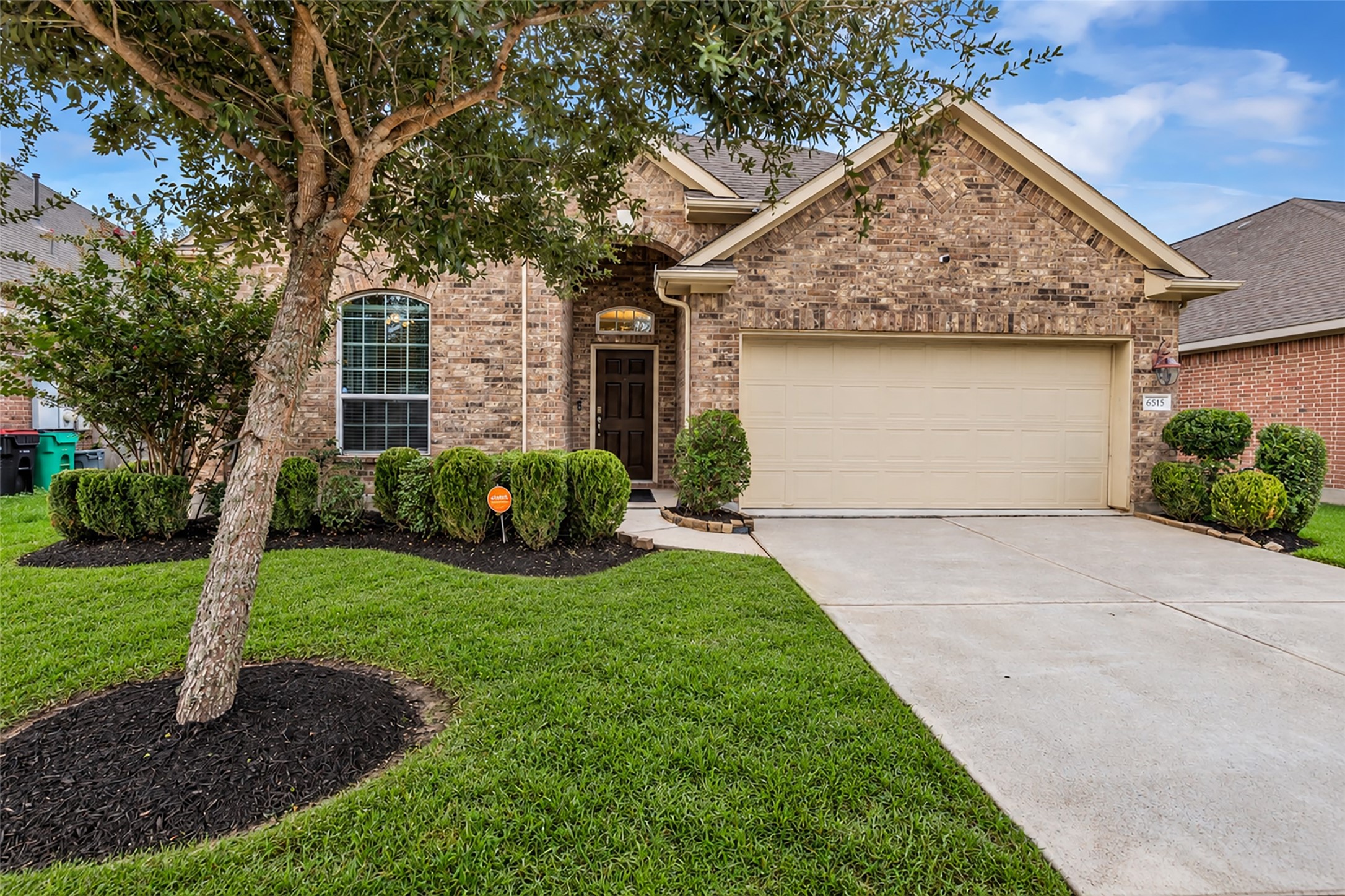 6515 Hunters Trace Lane