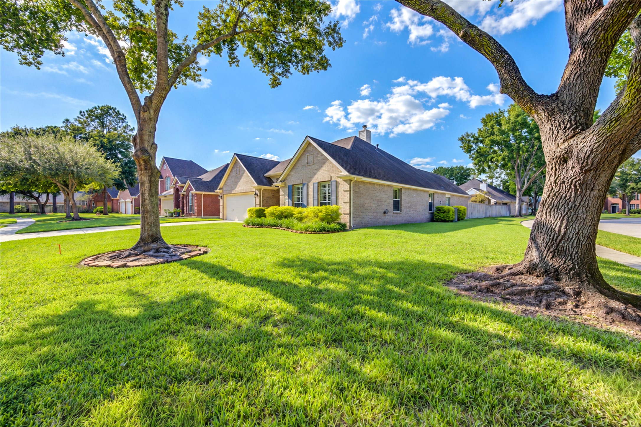 3302 Pioneer Bend Lane
