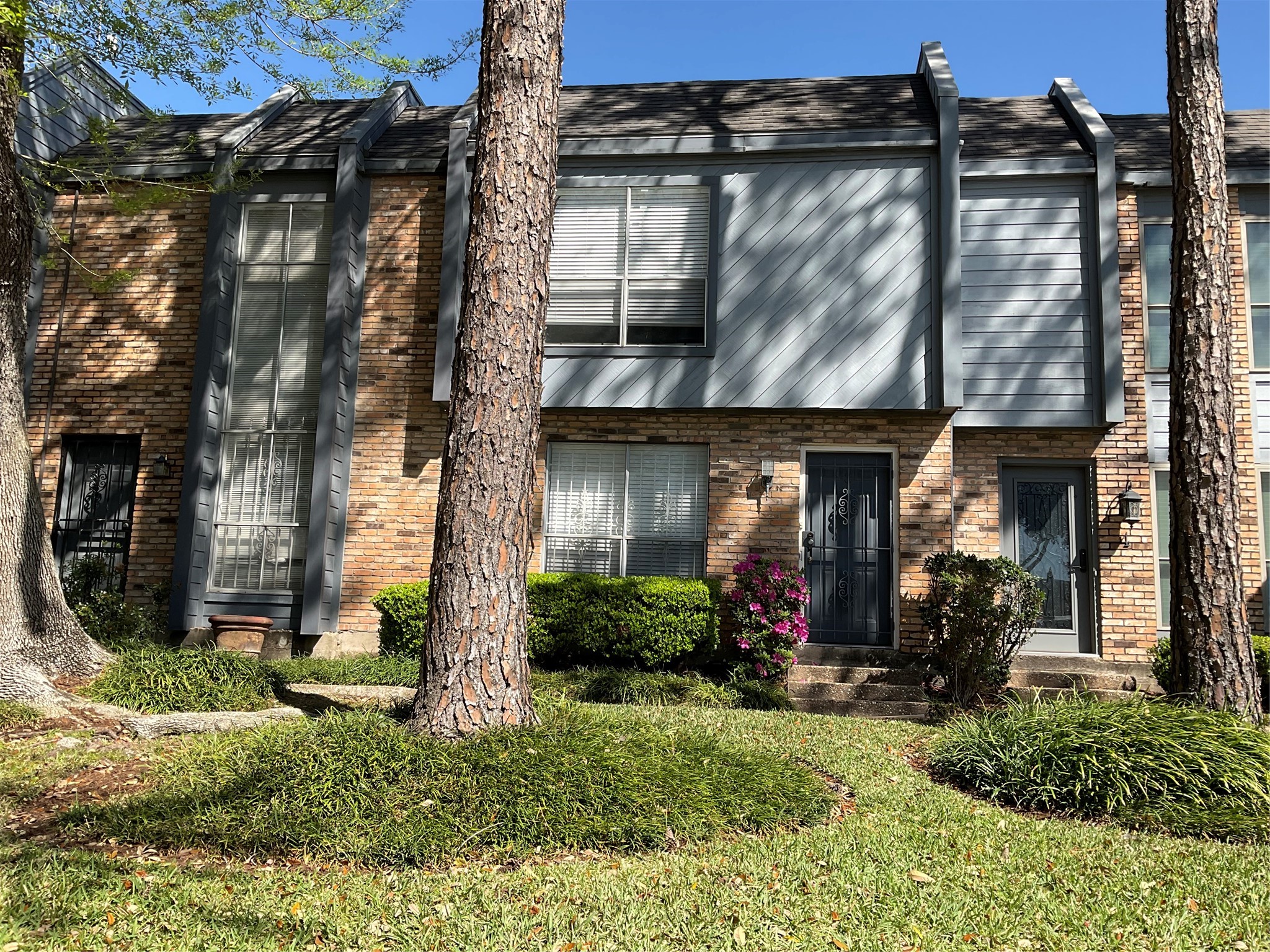 6202 Skyline Drive