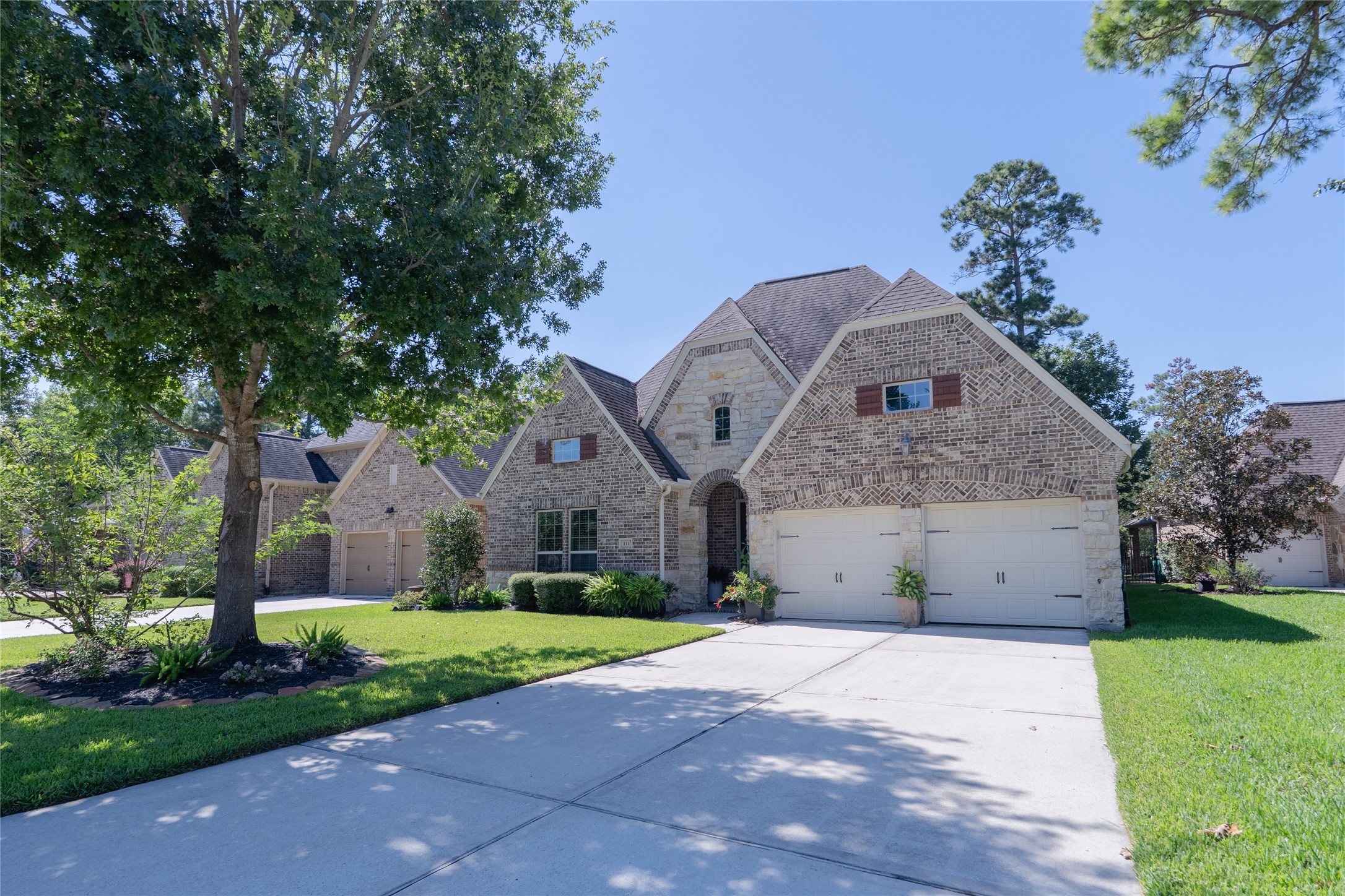 111 Riverbend Way