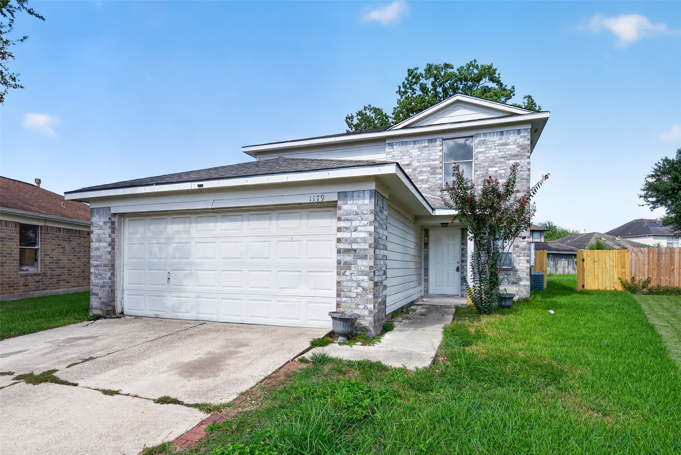 1179 Maclesby Ln