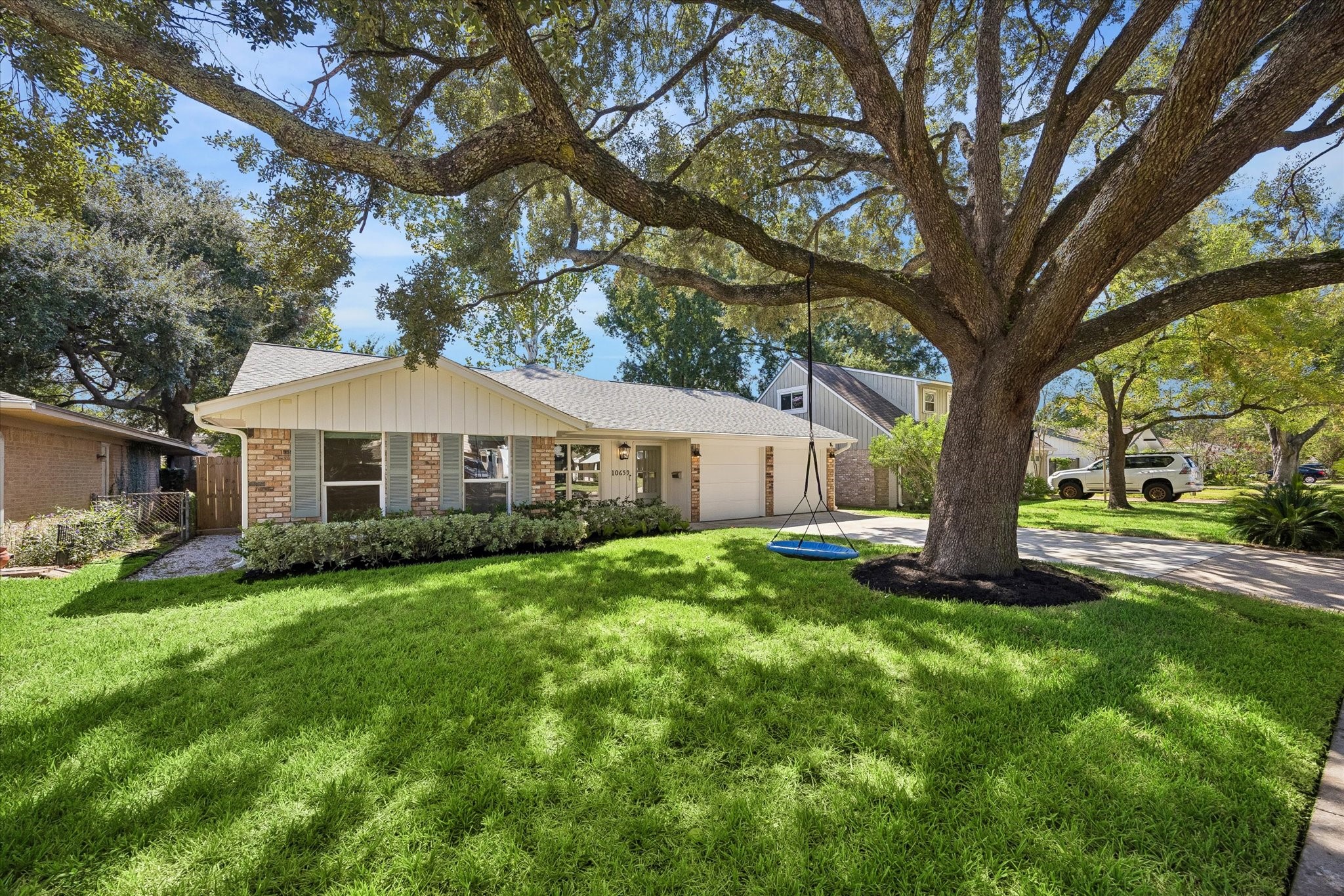 10659 Mayfield Road