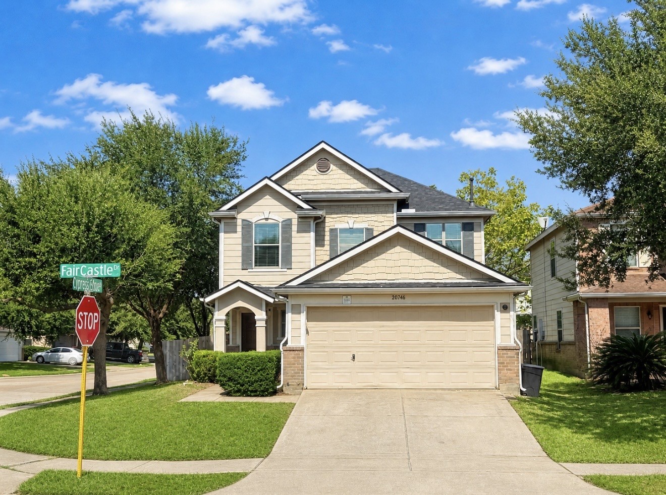 20746 Fair Castle Drive
