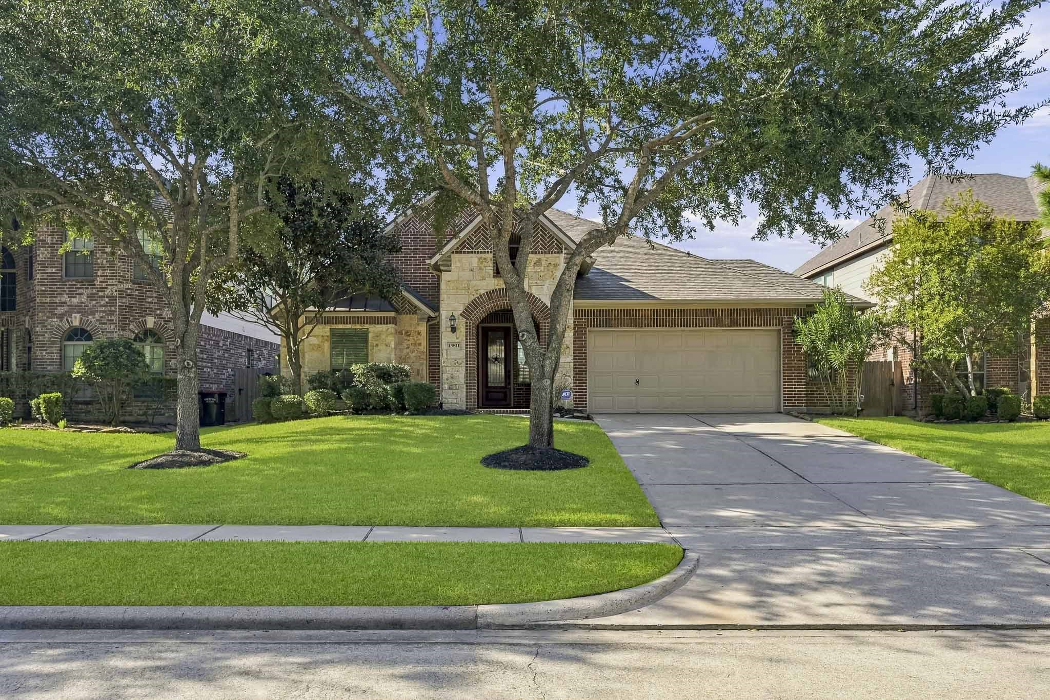 13811 Wickdale Garden Lane