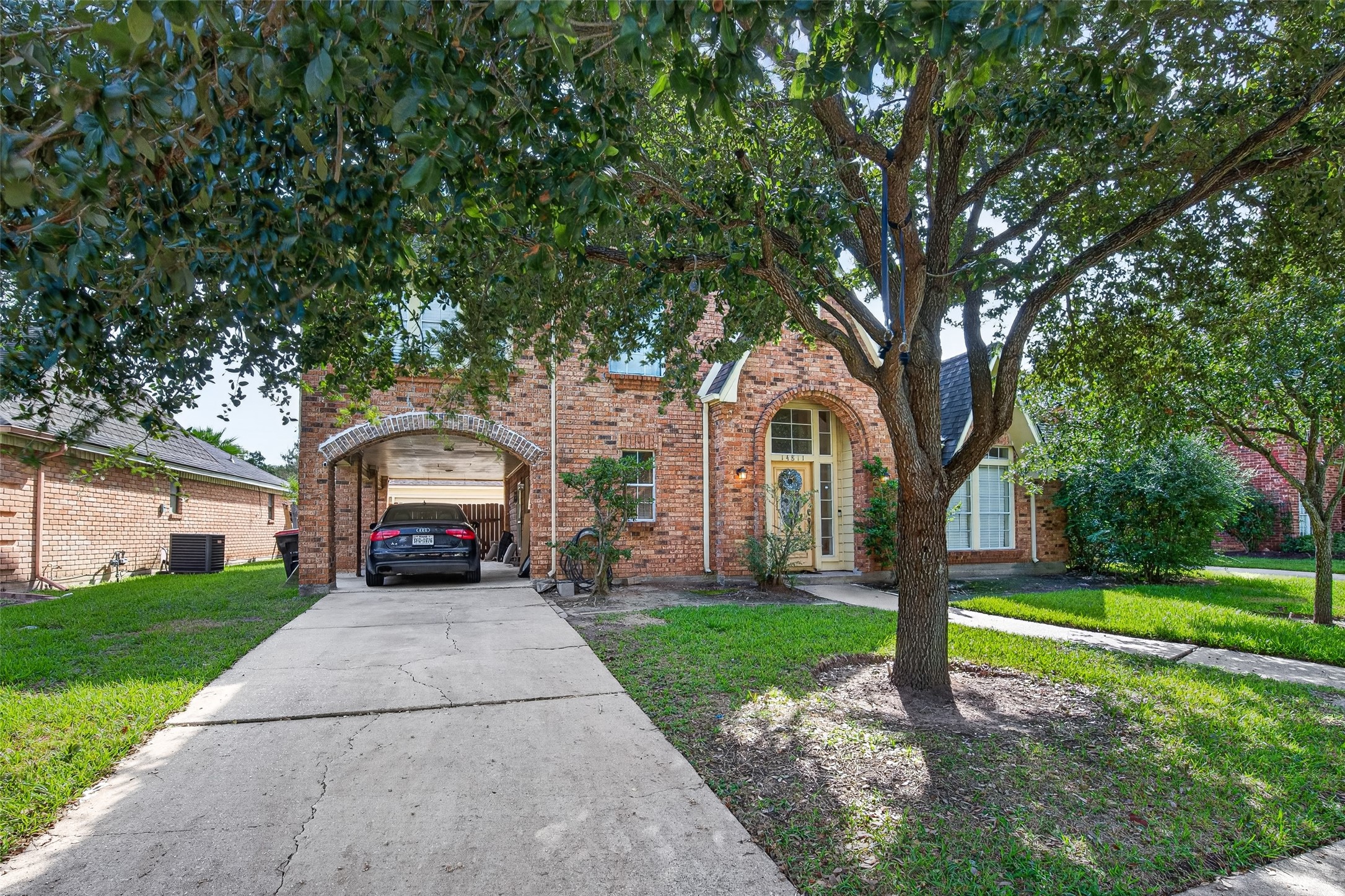 14811 Charlmont Drive