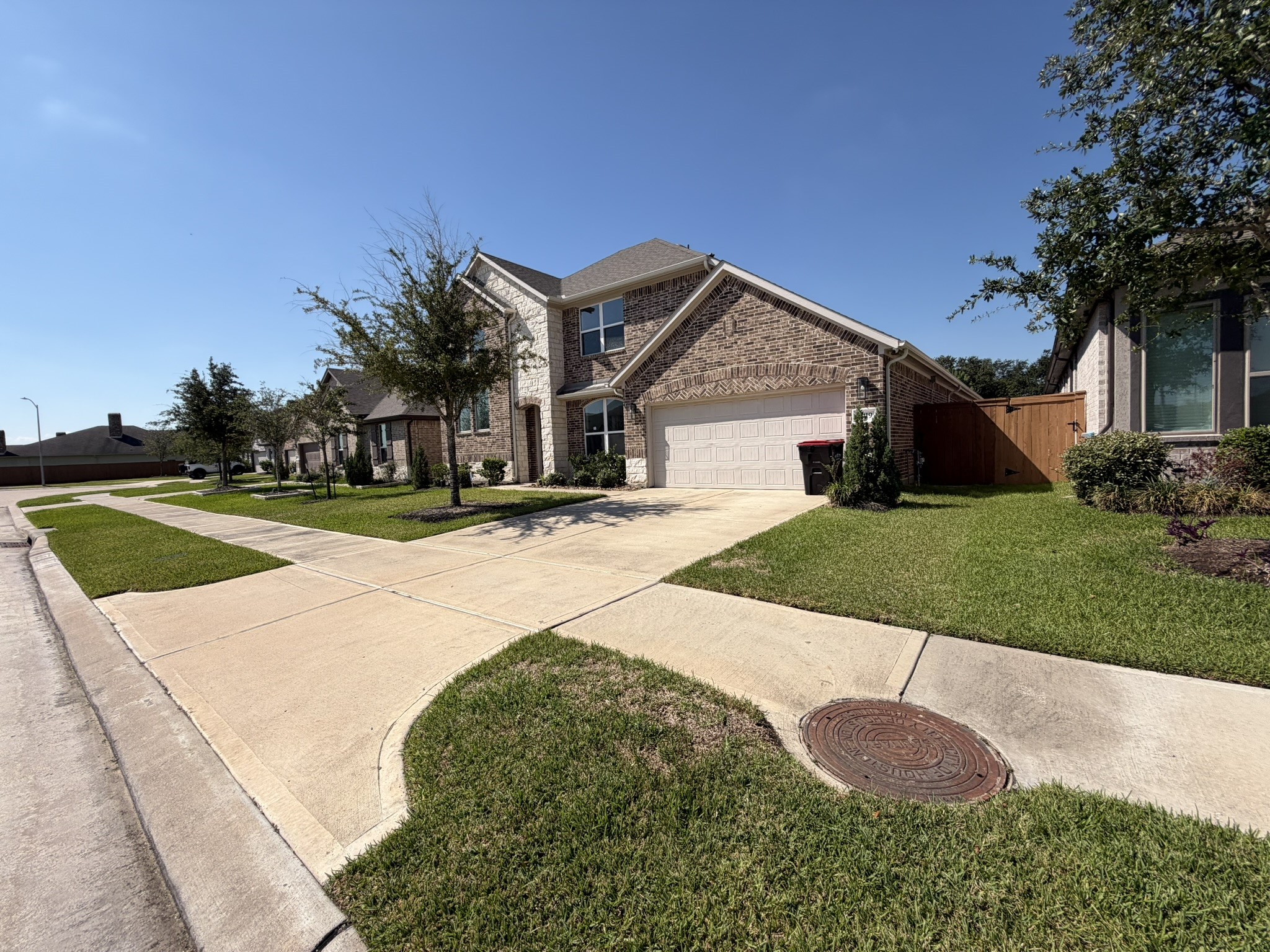 Listing photo 4