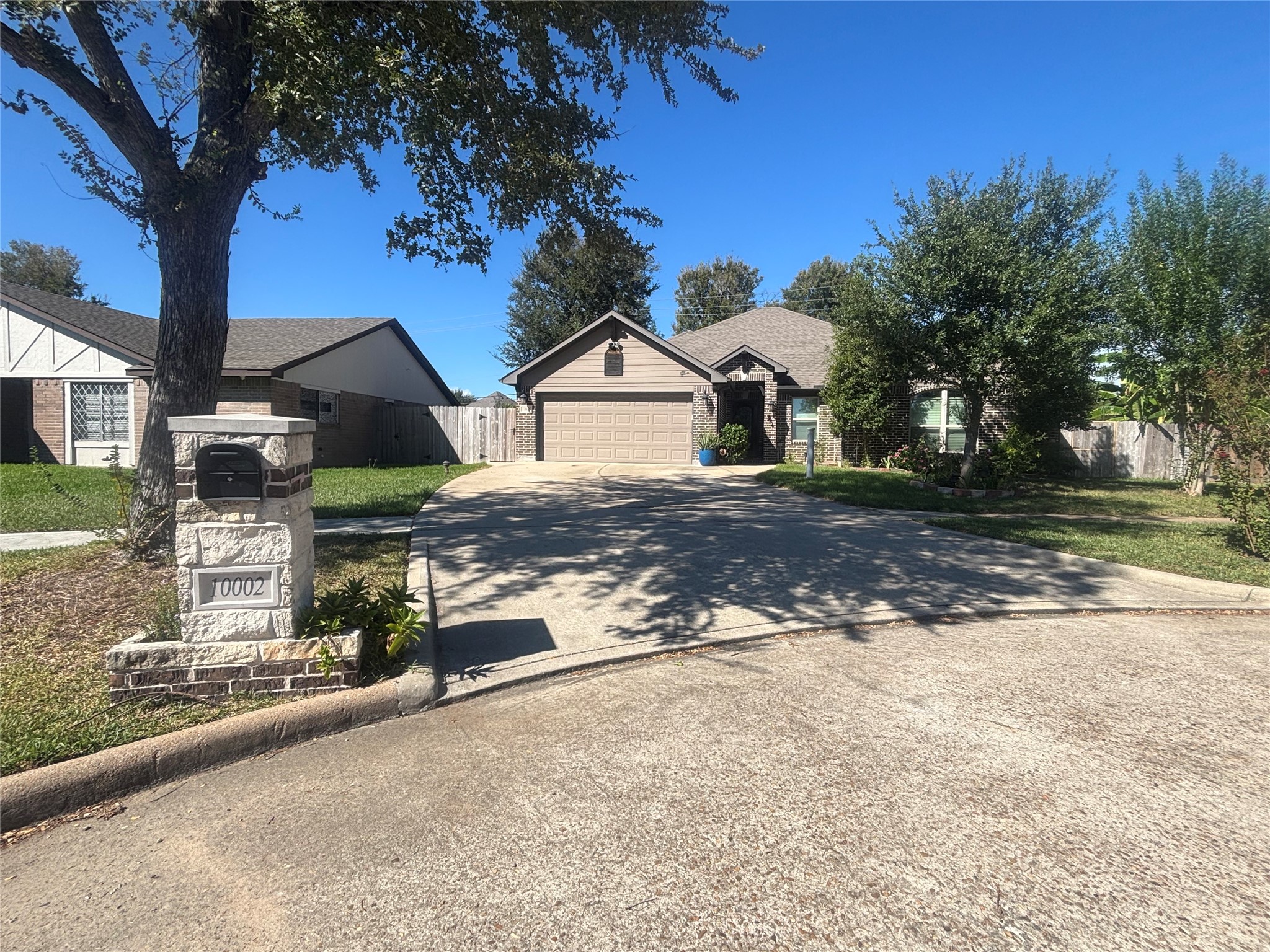 10002 Paintbrush Lane