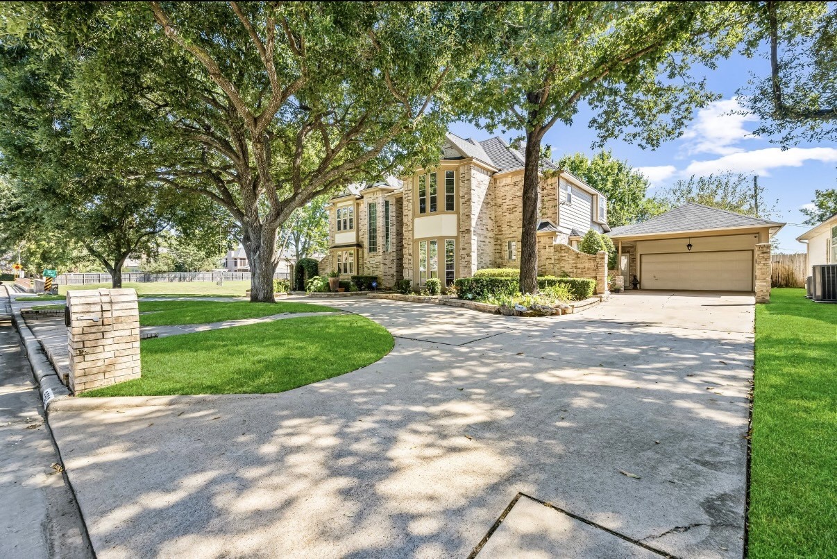 Listing photo 5