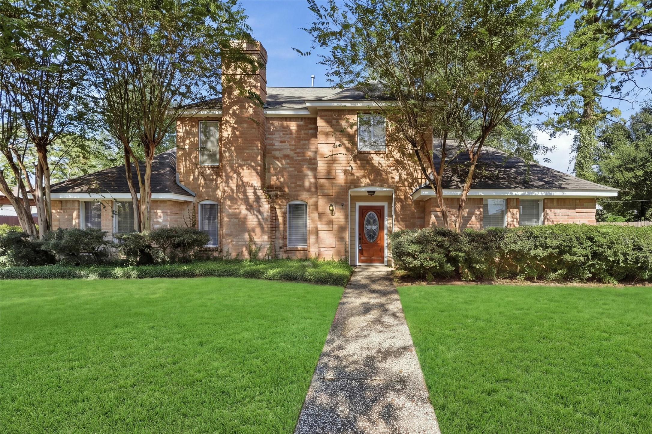 11806 Gardenglen Drive